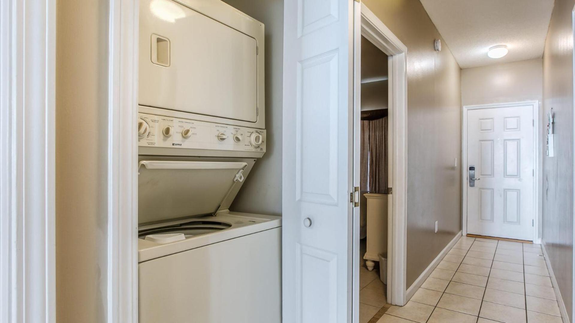 Majestic Sun 803A - Stunning Gulf Views with Reserved Parking Spot
