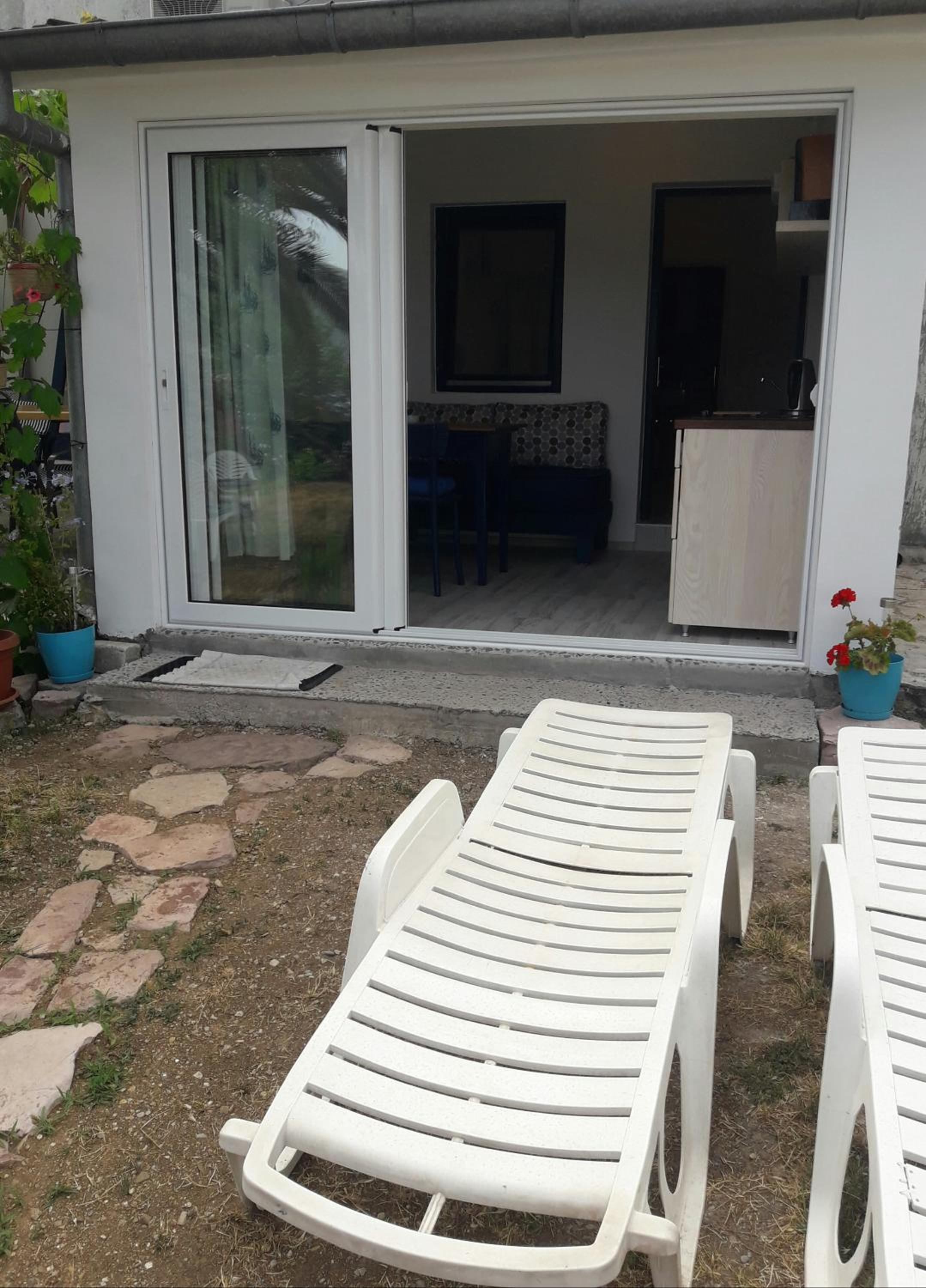 Apartmani Tatjana Djenovici view 3