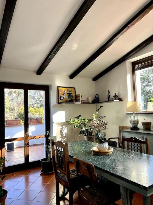 Hotel Apartment in Villa La Carruba - Image 1