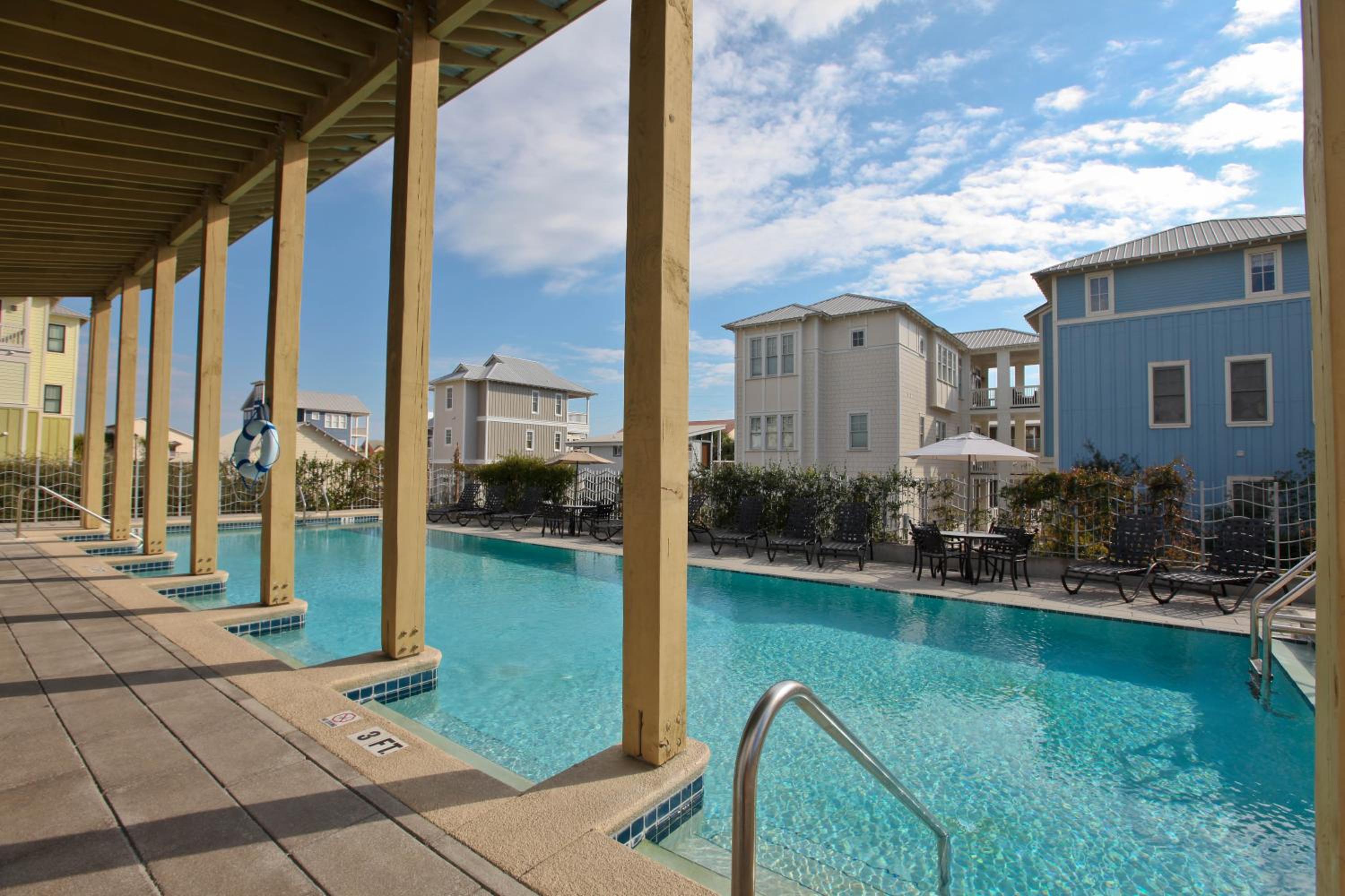 Conch Cottage - Lovely 2BR in Seagrove Beach view 4