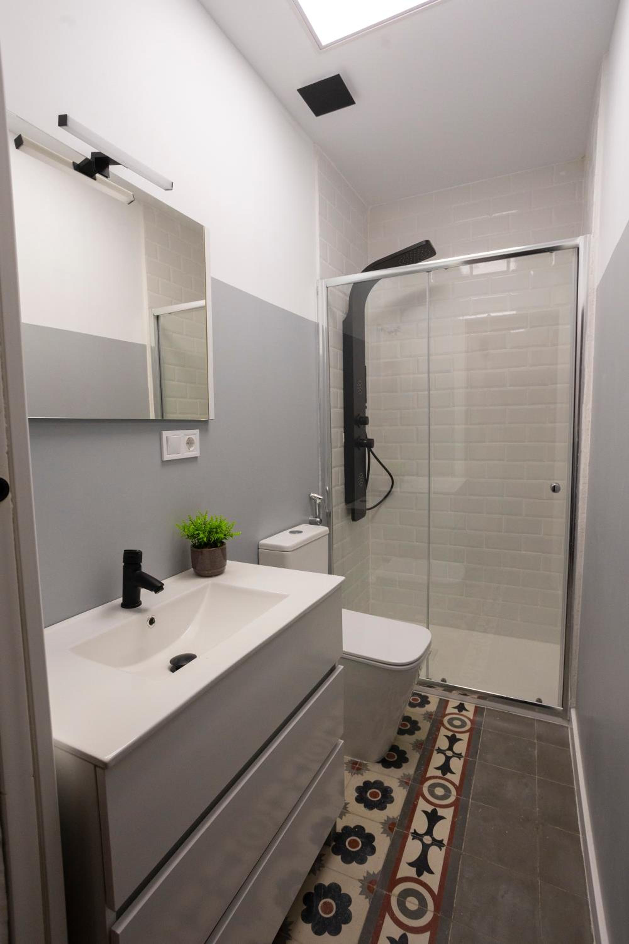 Luxury Macabeo 25 view 5