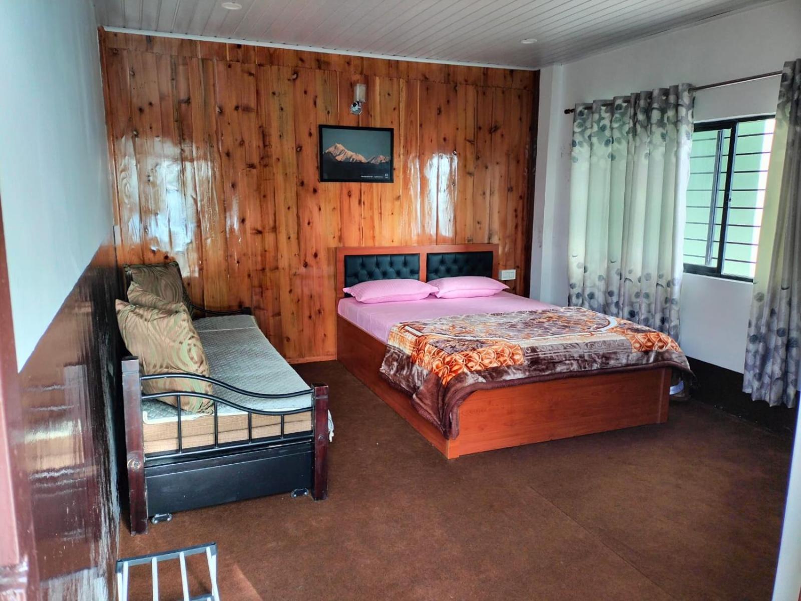 Aashiyana Homestay