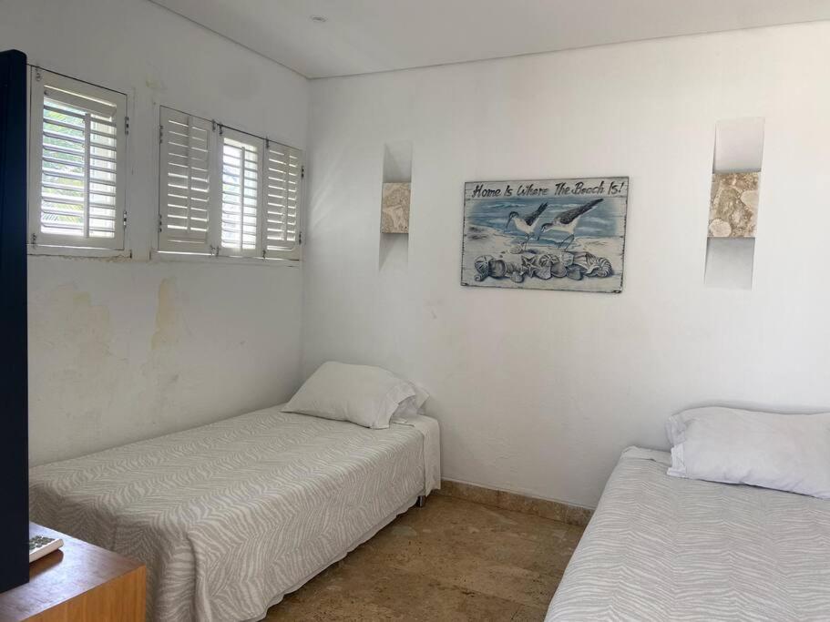 Villa en Barú con playa privada 6BR