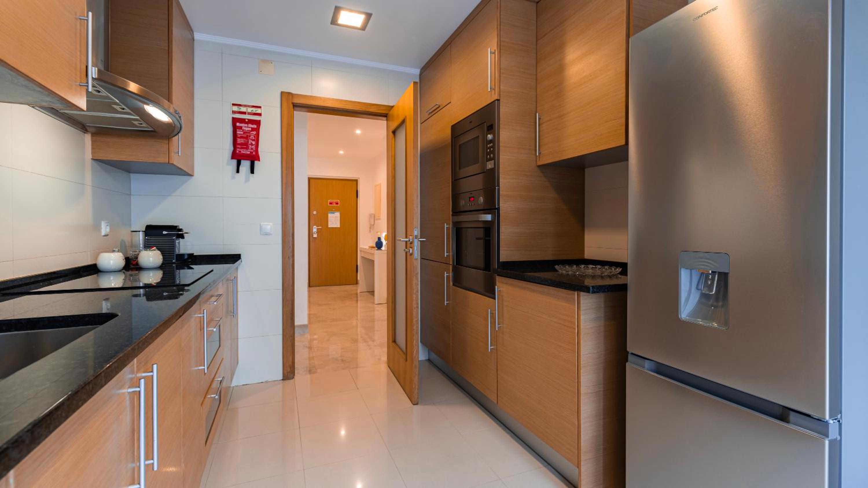 3 Bedroom Oeiras Wonder W/ Balcony by LovelyStay view 5