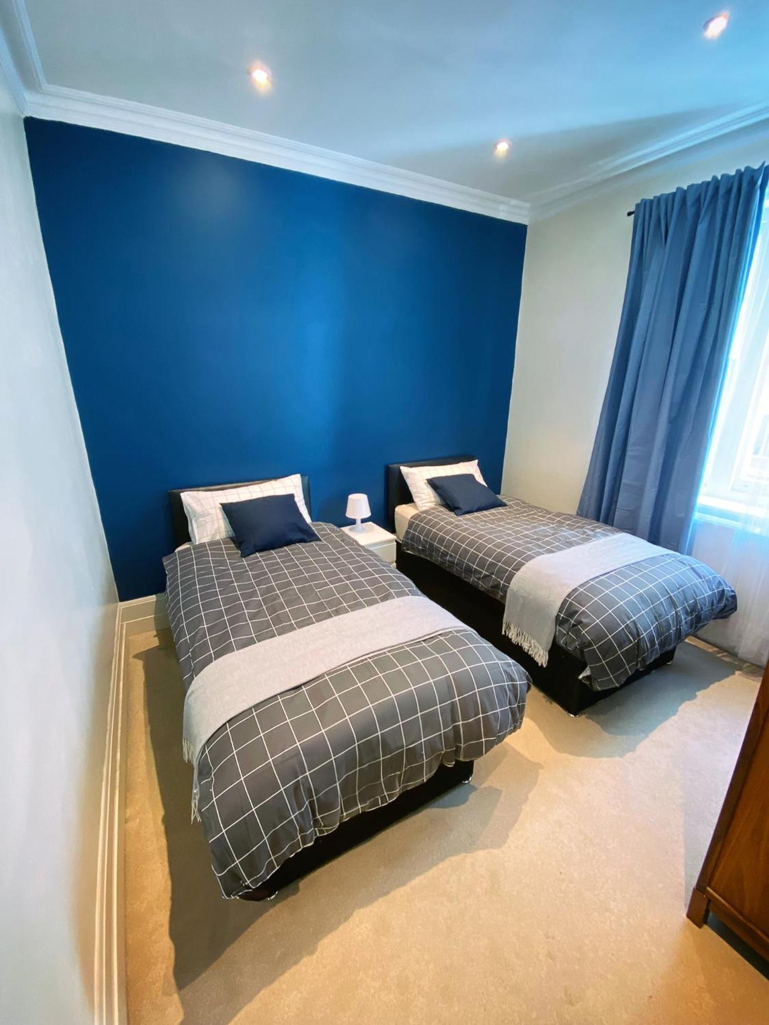 3-Bedroom Flat Central London, 6 Min Walk from King's Cross Station