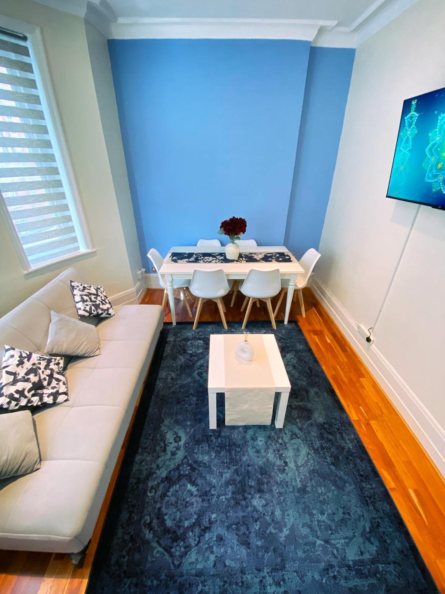3-Bedroom Flat Central London, 6 Min Walk from King's Cross Station