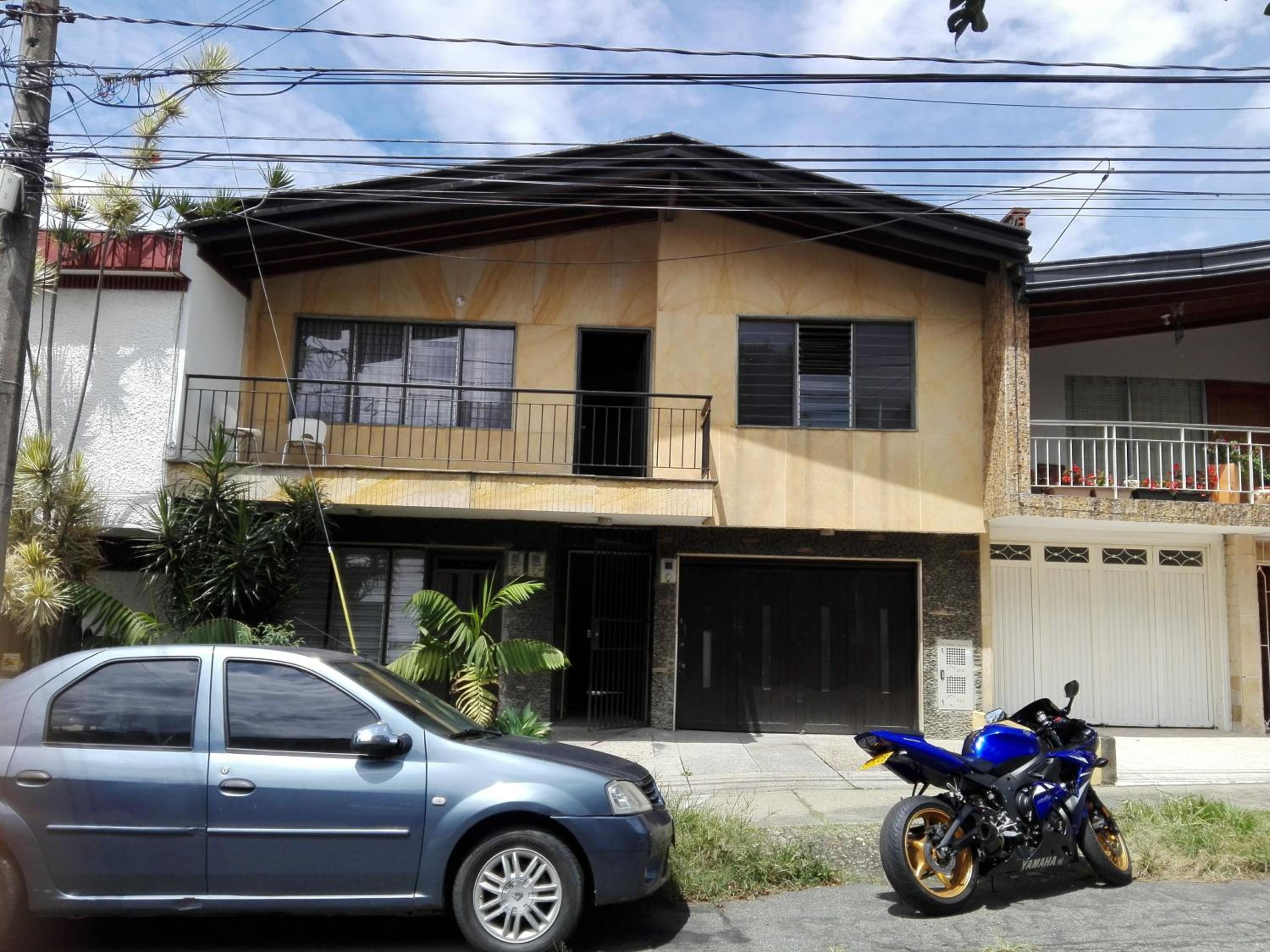 Casa en Laureles , crca al estadio