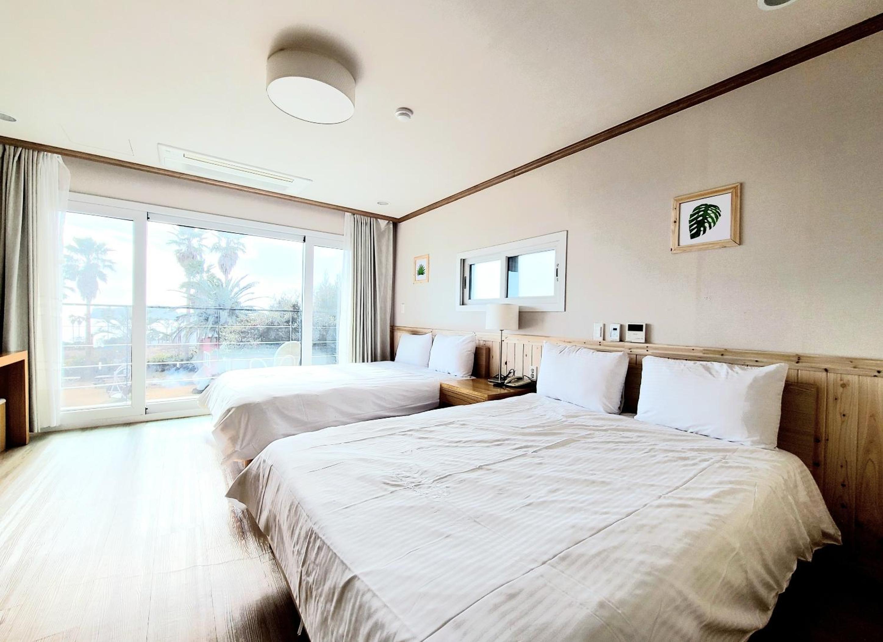 Dombe Resort, Seogwipo - 9
