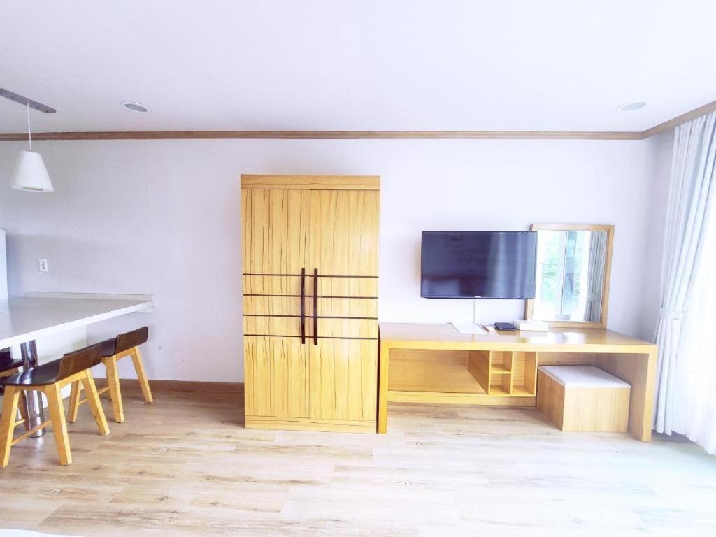 Dombe Resort, Seogwipo - 22