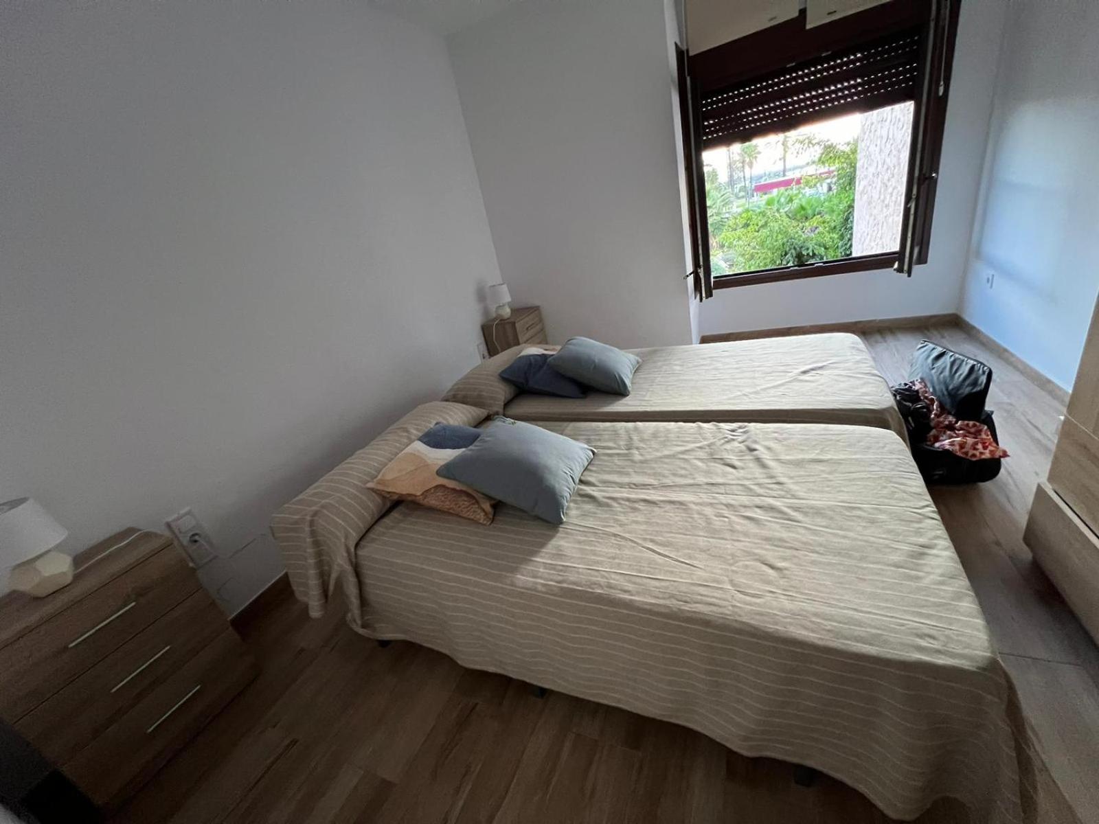 APARTAMENTOS LUZ DE LA BAHÍA SUR CADIZ San Fernando