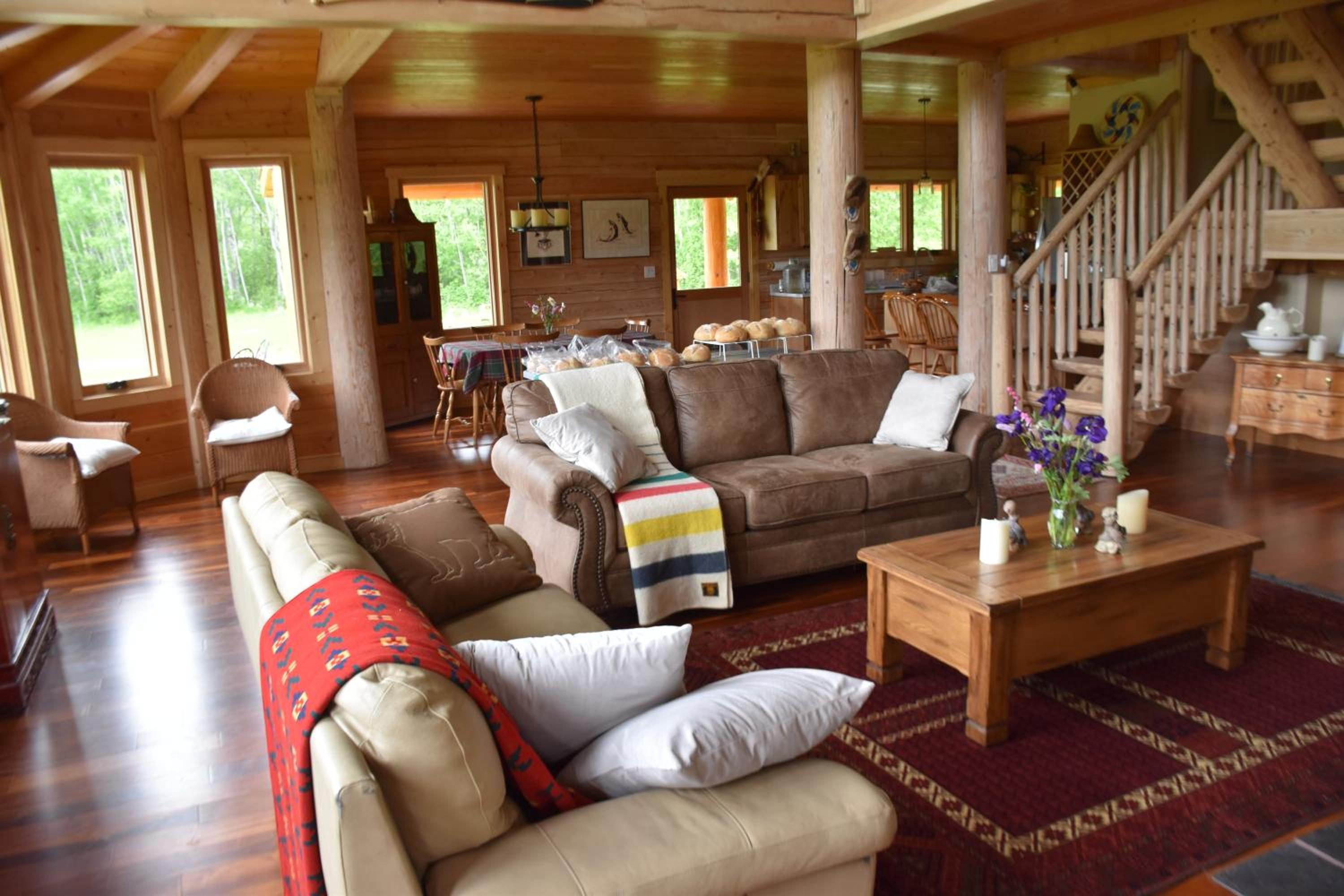 Seven Sisters Mountains House