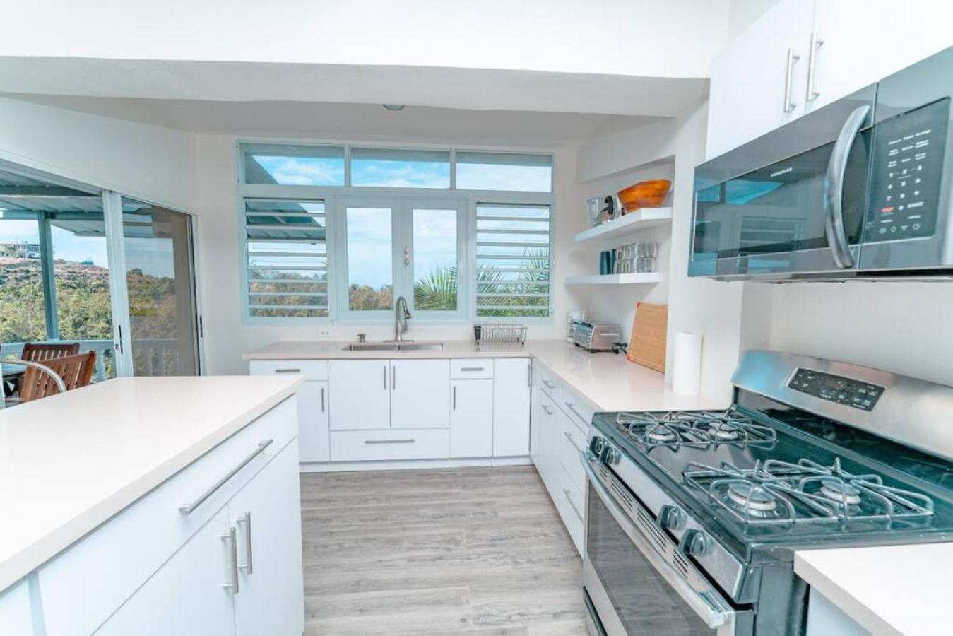 Casa Ocaso w/private swimming pool and ocean views view 5