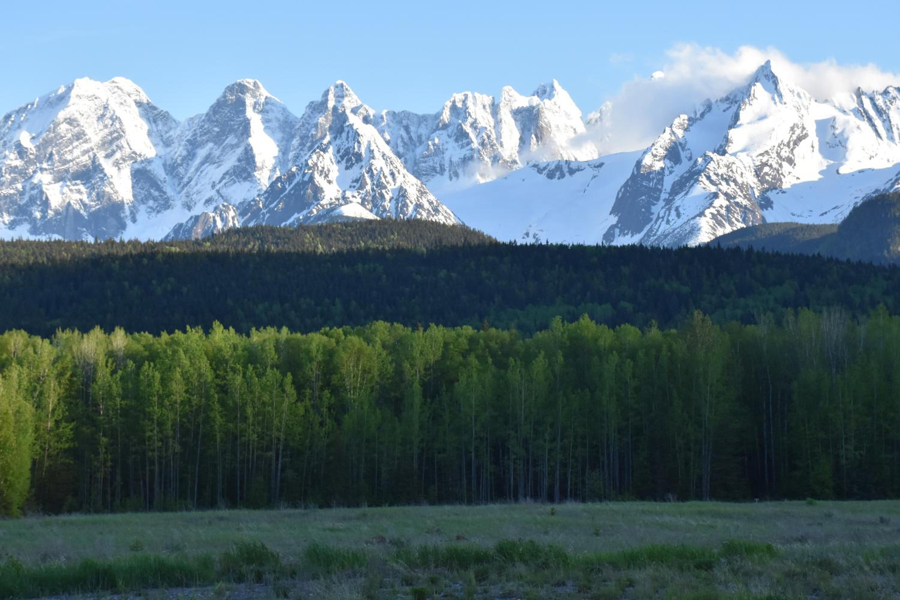 Seven Sisters Mountains House