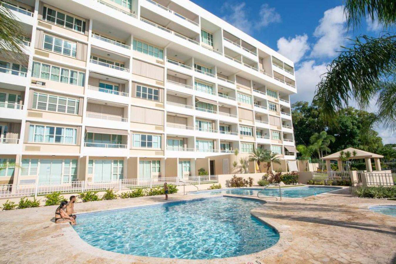 Beacfront Petite Paradise unit at Pelican Reef 103 view 5
