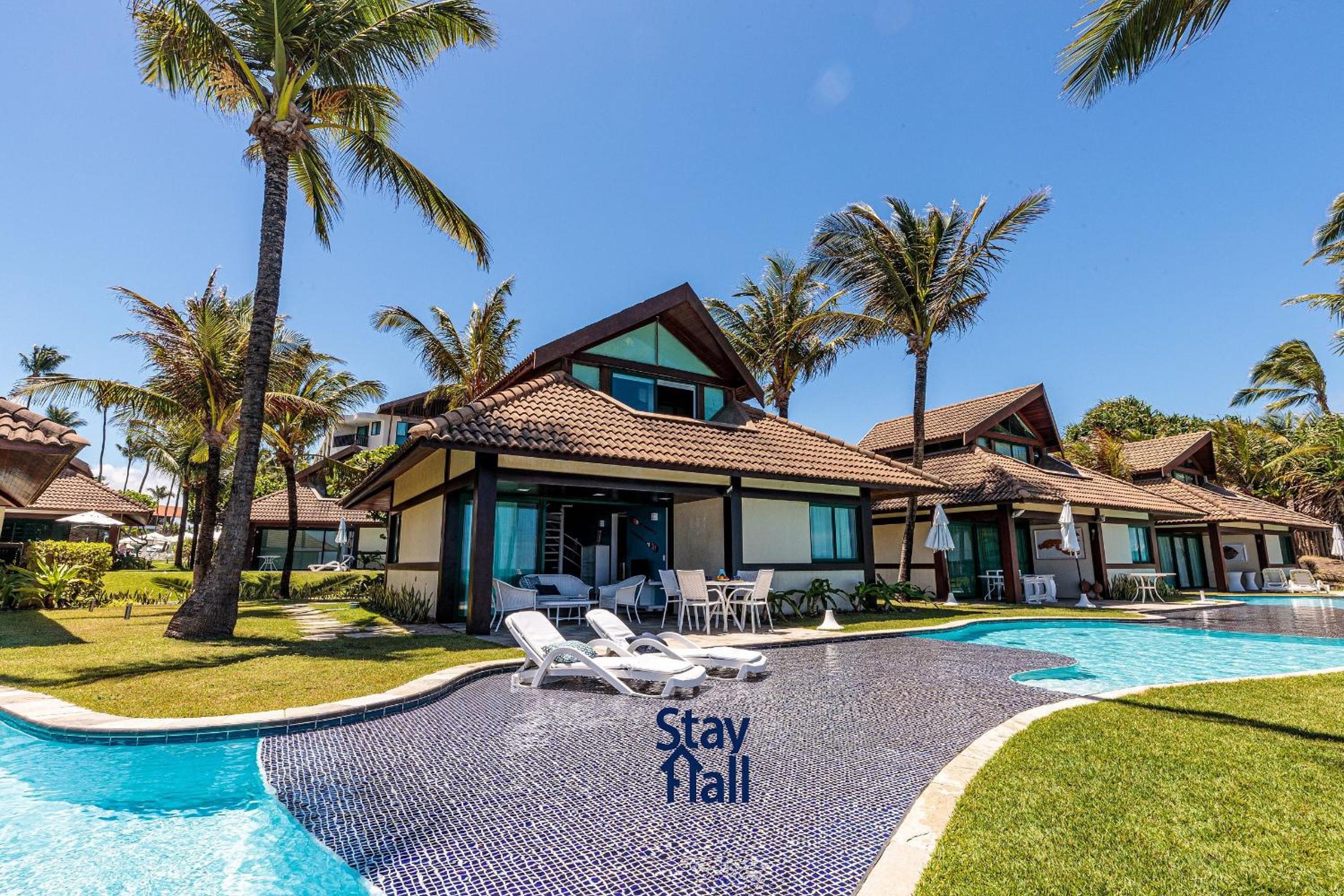 4-Bedroom Bungalow, Private Pool, Beachfront 034