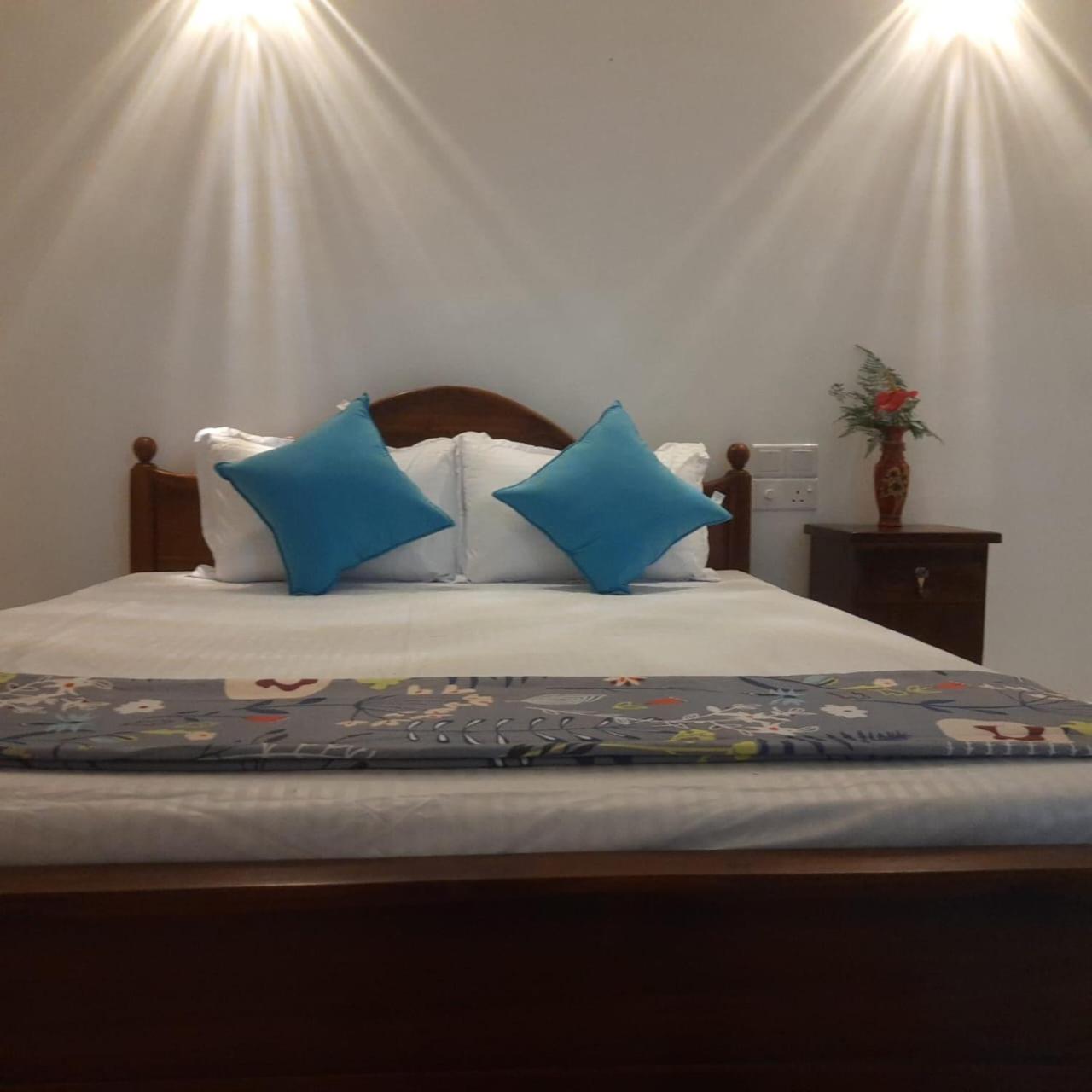 Villa Sun Breeze Hikkaduwa Beach view 2