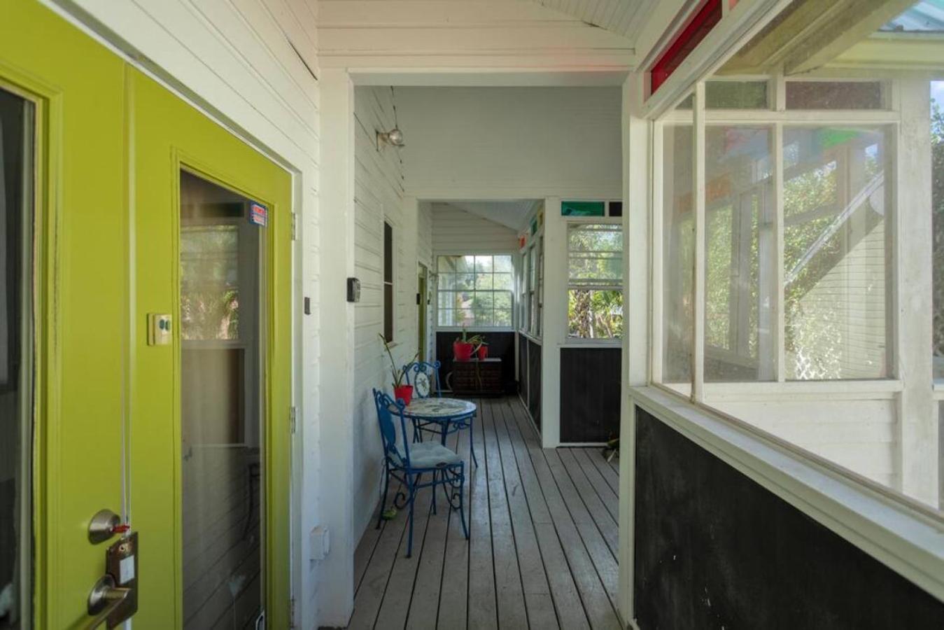 Amazing 2br 2ba with Loft C view 3