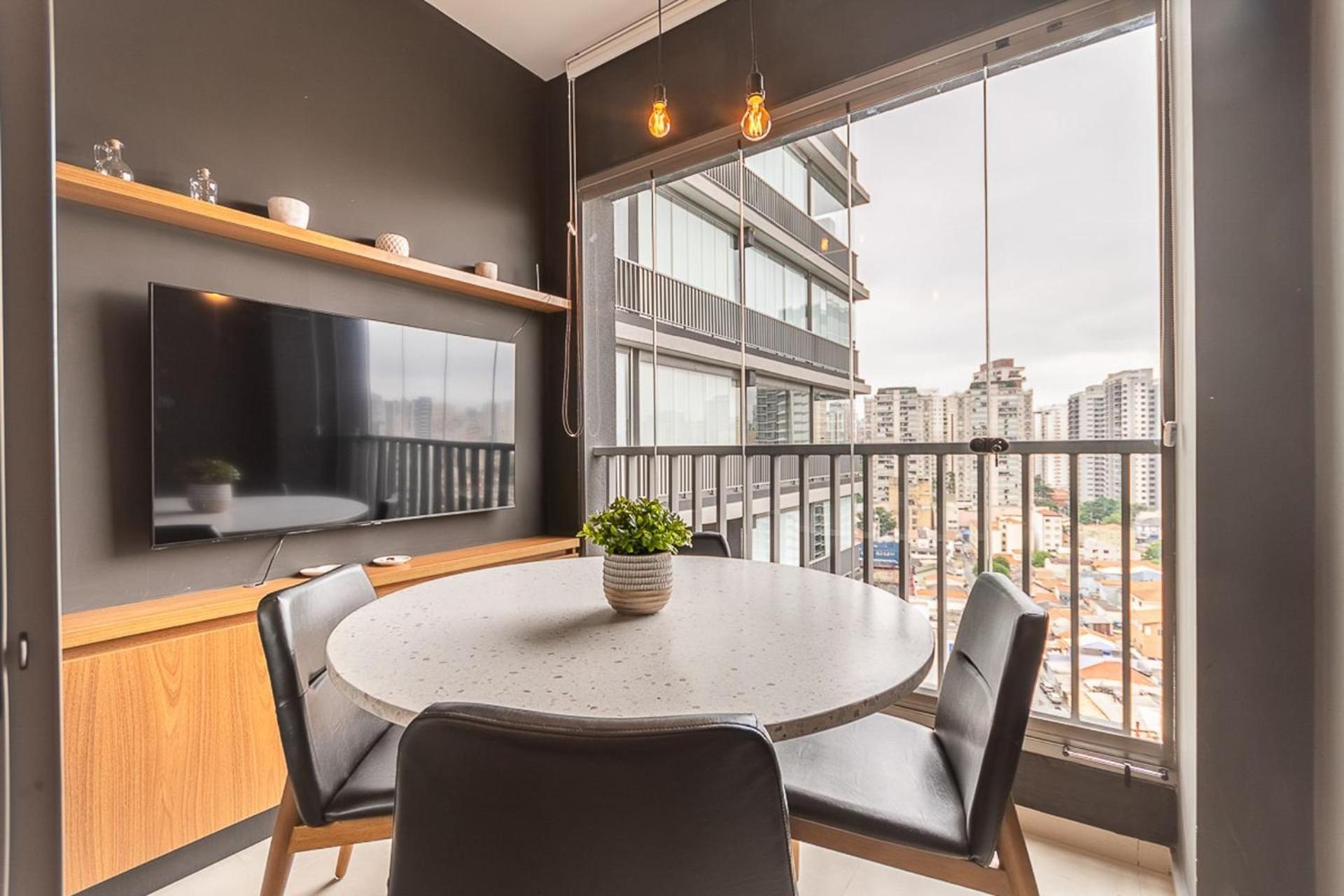 Studios Novíssimos com Piscina no Rooftop e vista para o Allianz Parque