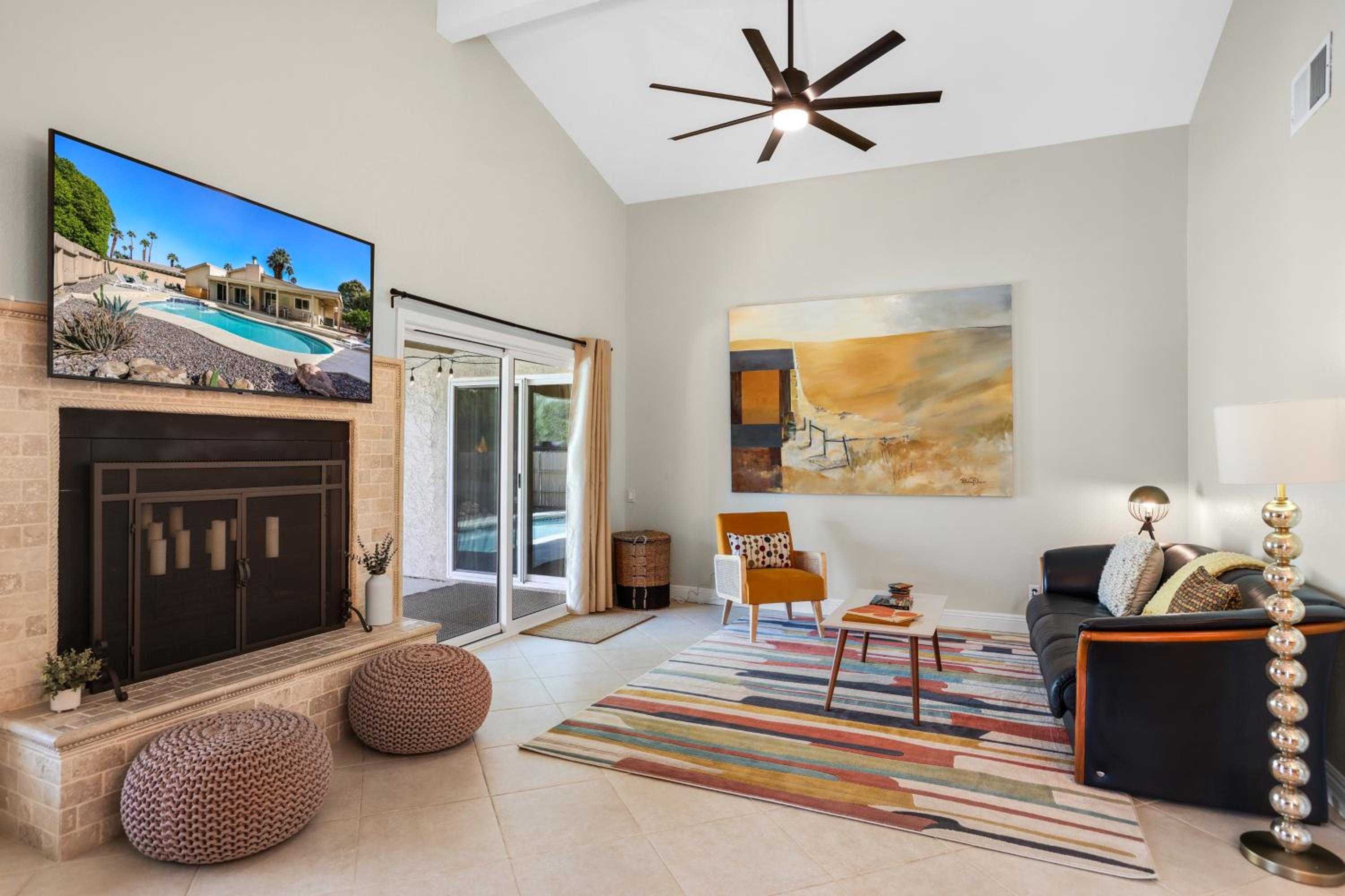 Stylish Boho Treasure - A Ryson Property view 4