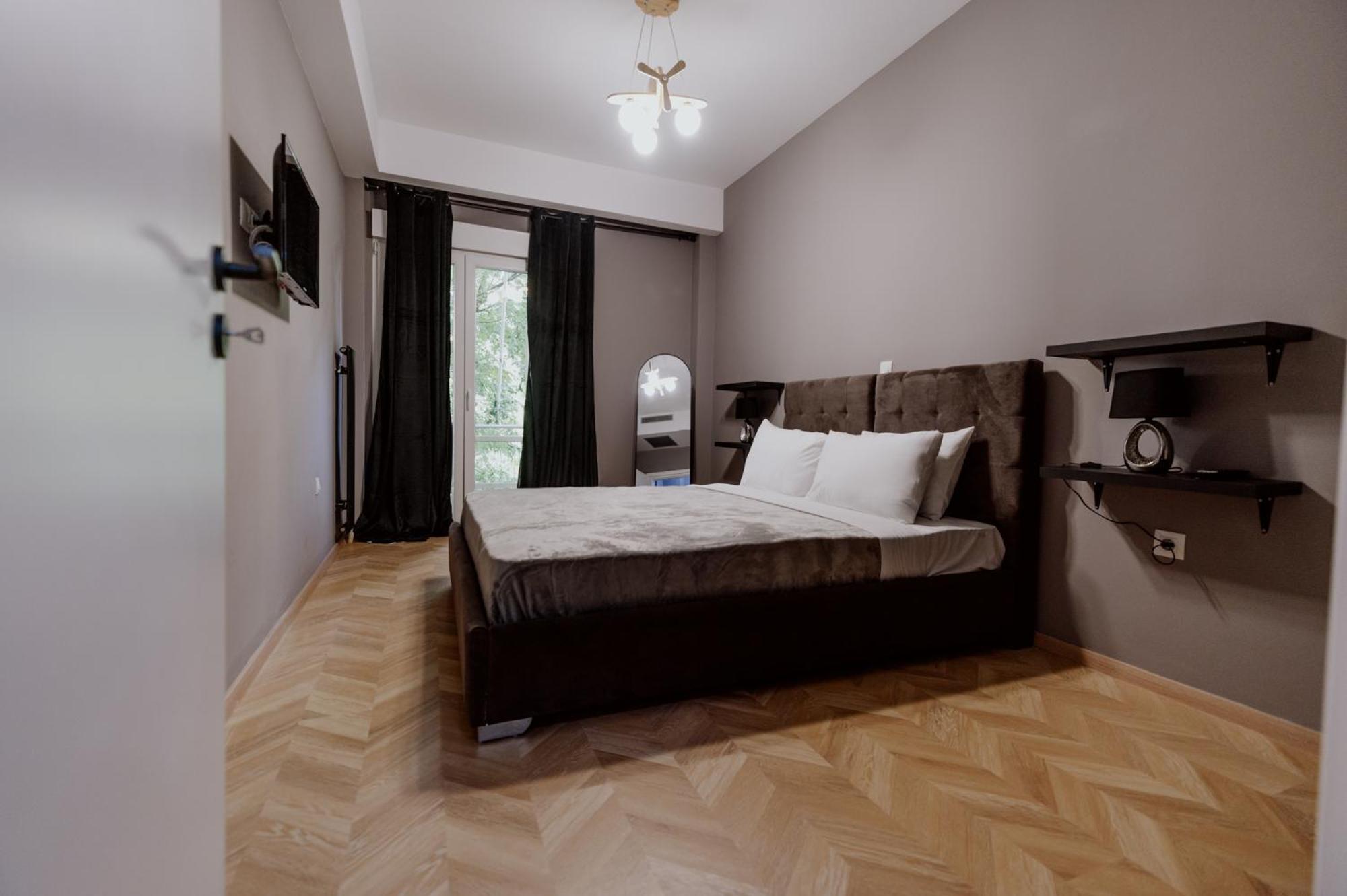 Elpidas Apartment