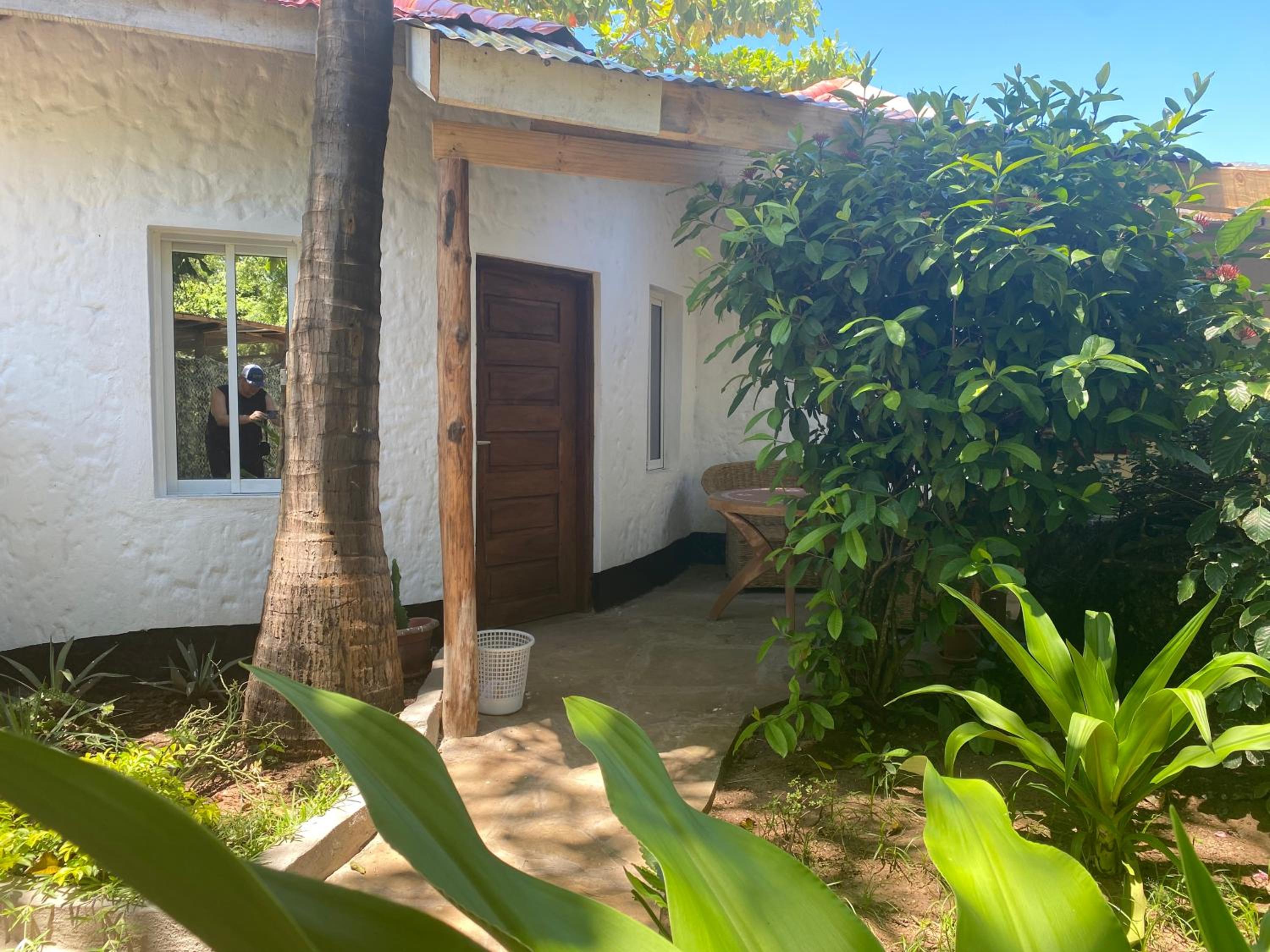 Tradewinds Lodge