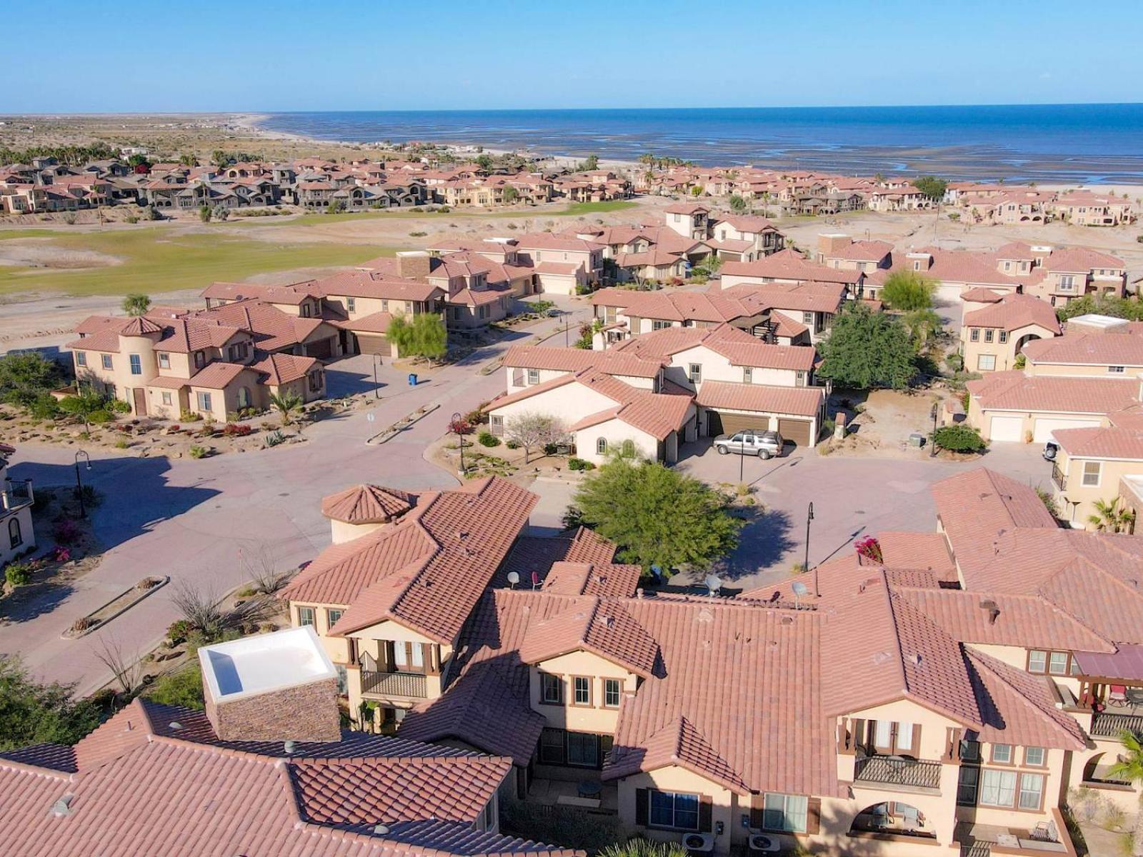 Beautiful El Dorado Ranch Vacation Rental Condo
