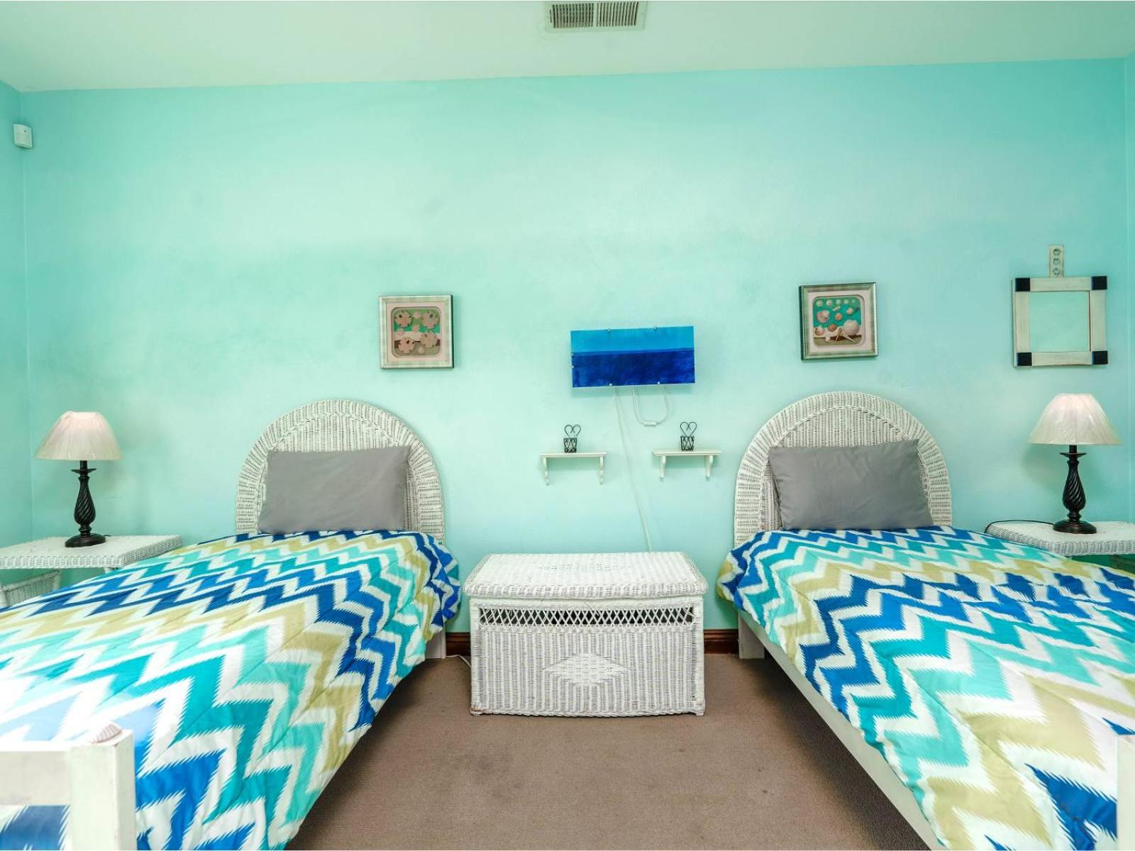 Beautiful El Dorado Ranch Vacation Rental Condo