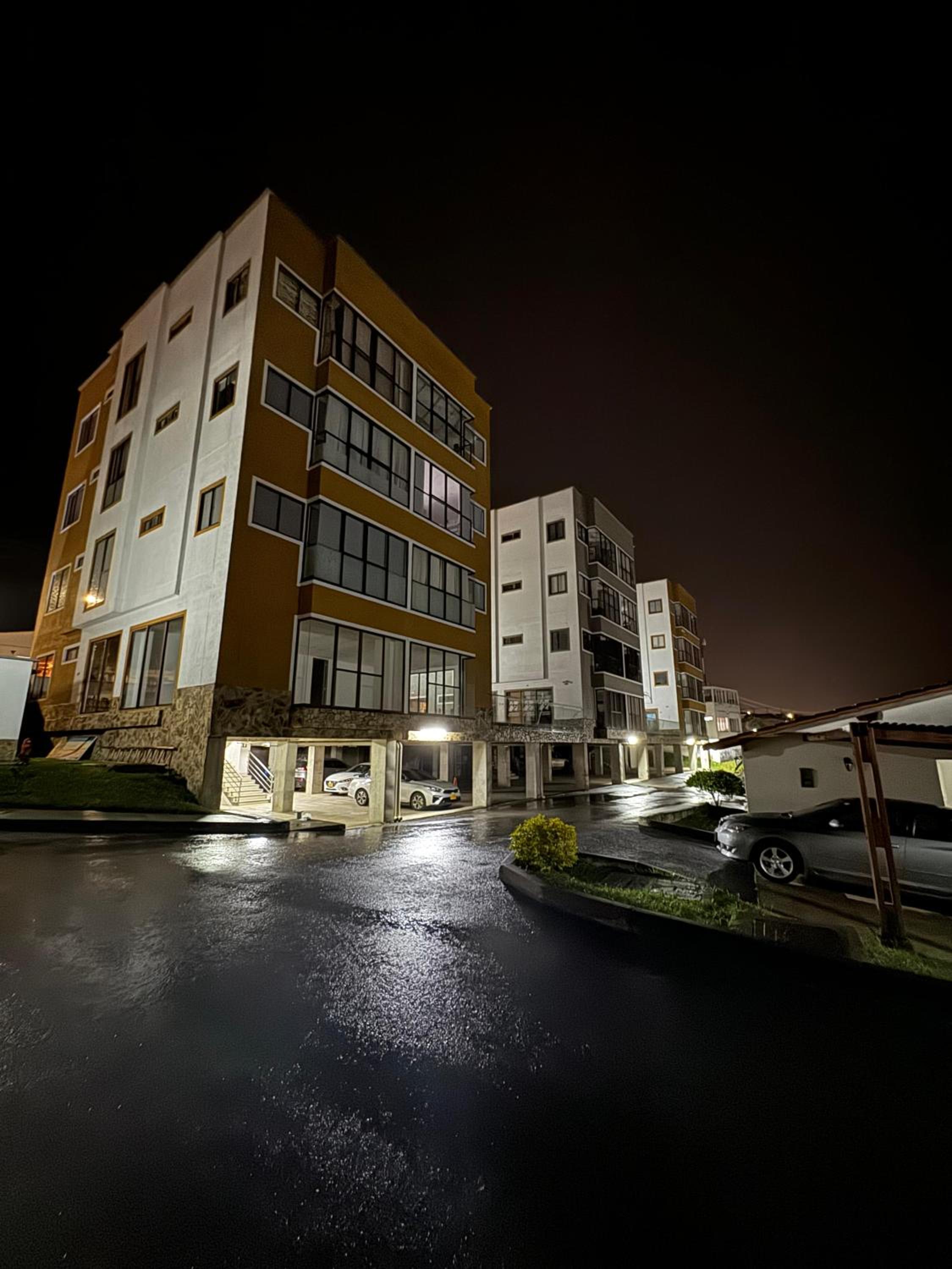 Hermoso y Acogedor Apartamento a Minutos del Parque del Café