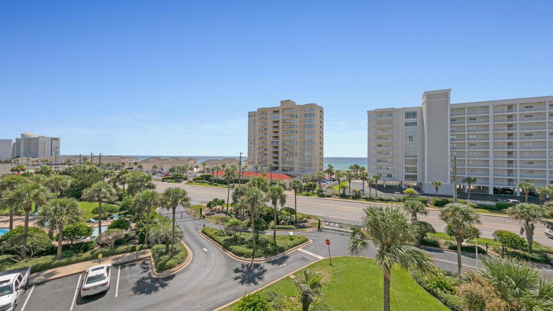 Harbor Landing 201B - Lovely 3BR on Holiday Isle with harbor views view 3