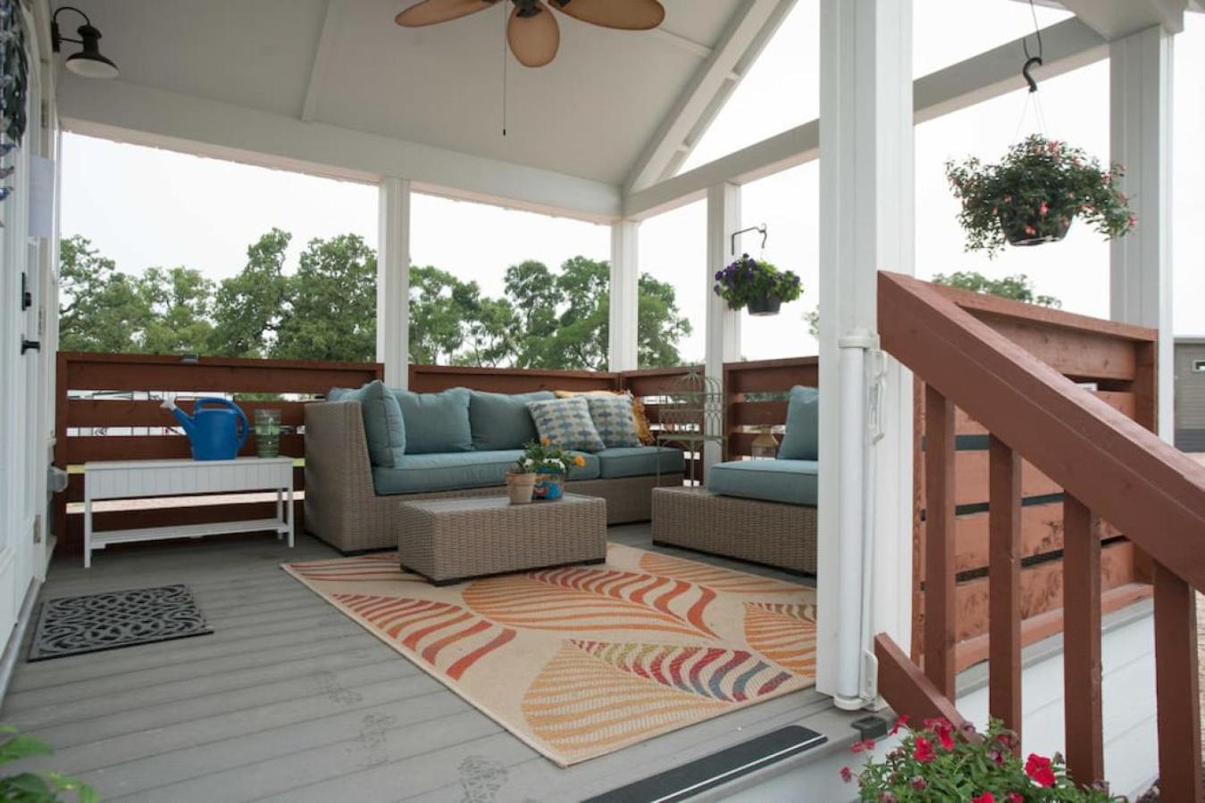 Simply Southern Tiny House Retreat view 2