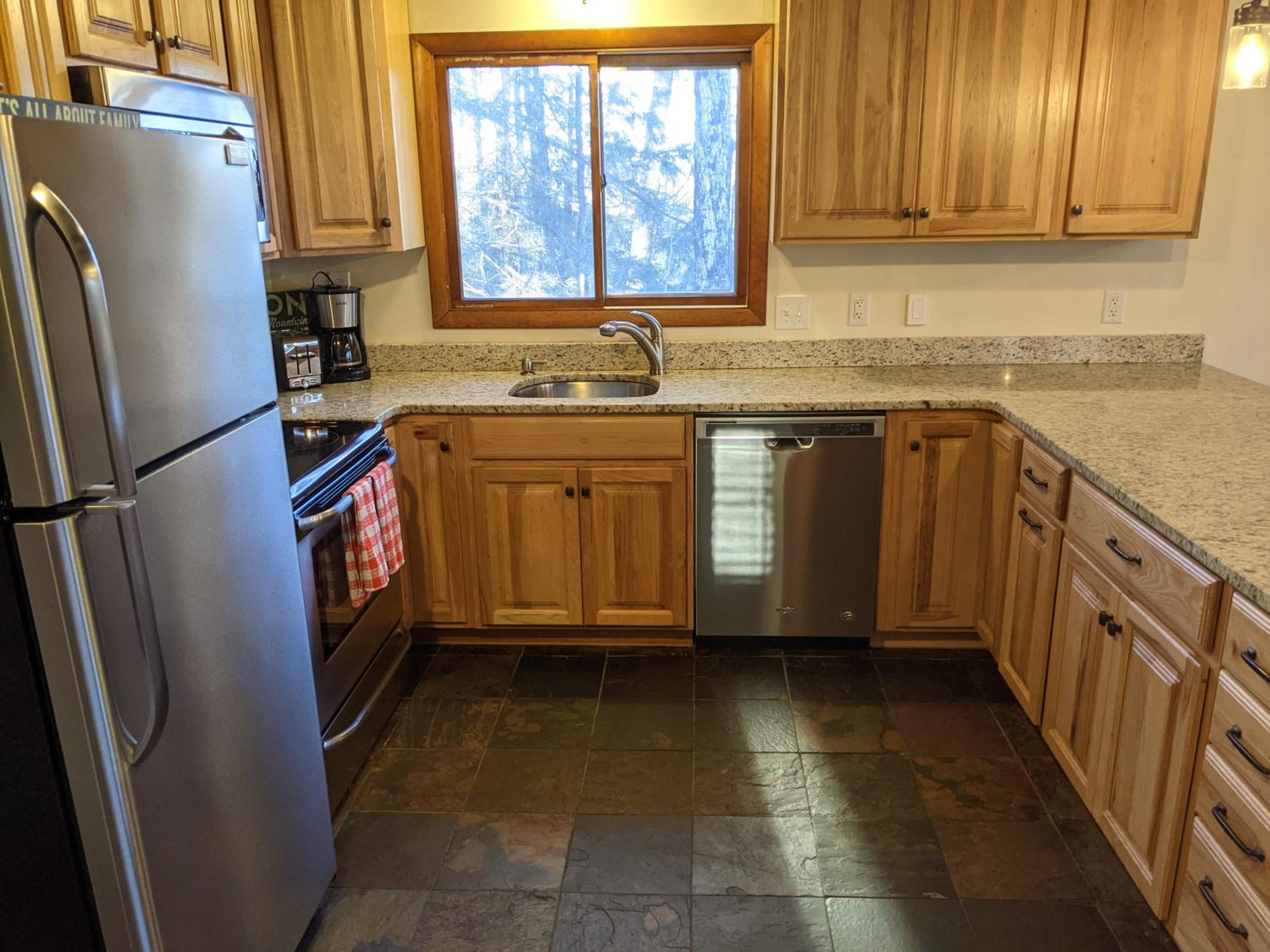 Ludlow Vacations - The "Okemo House" at Clocktower - Property Image 2