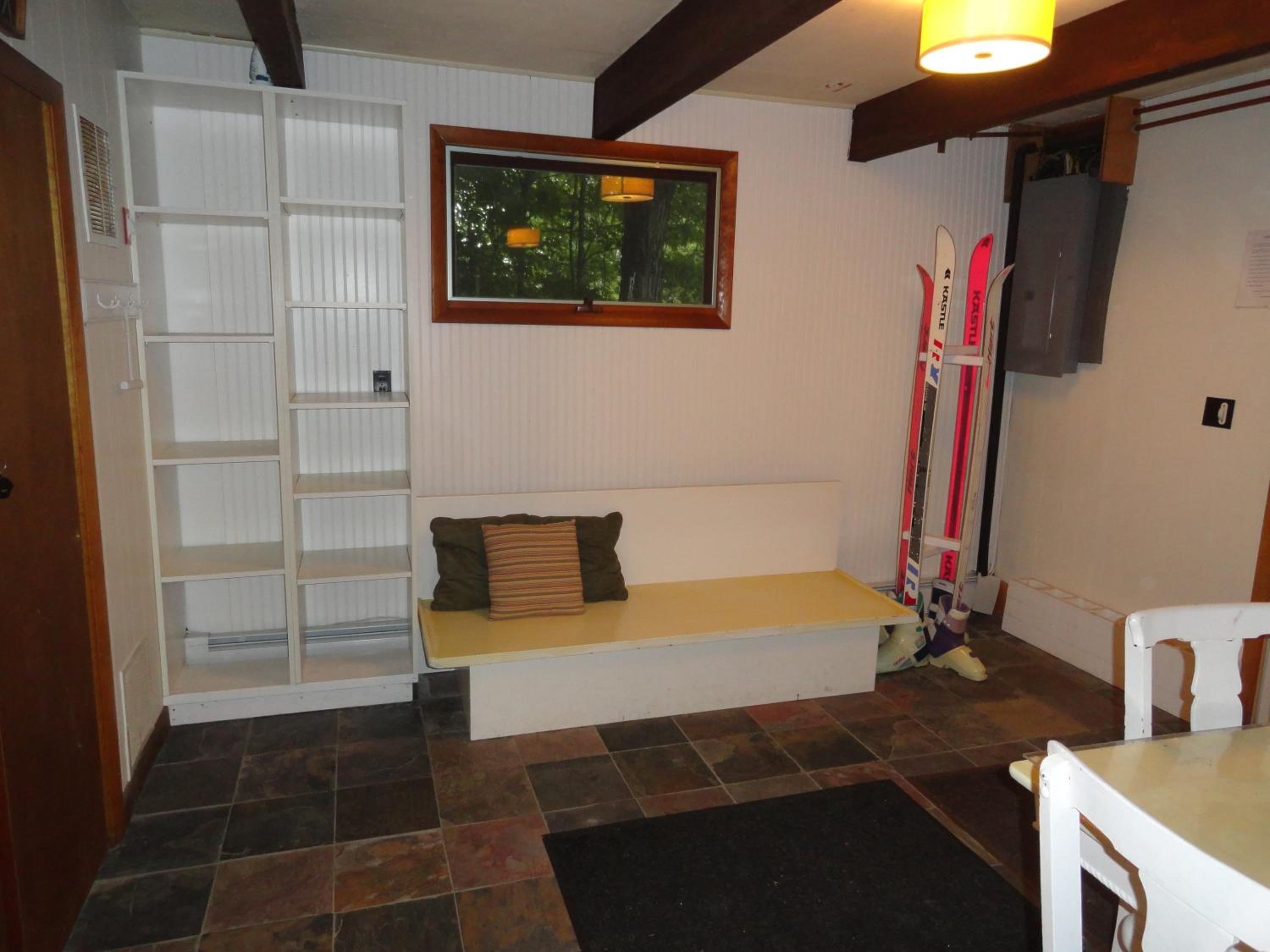 Ludlow Vacations - The "Okemo House" at Clocktower - Property Image 14