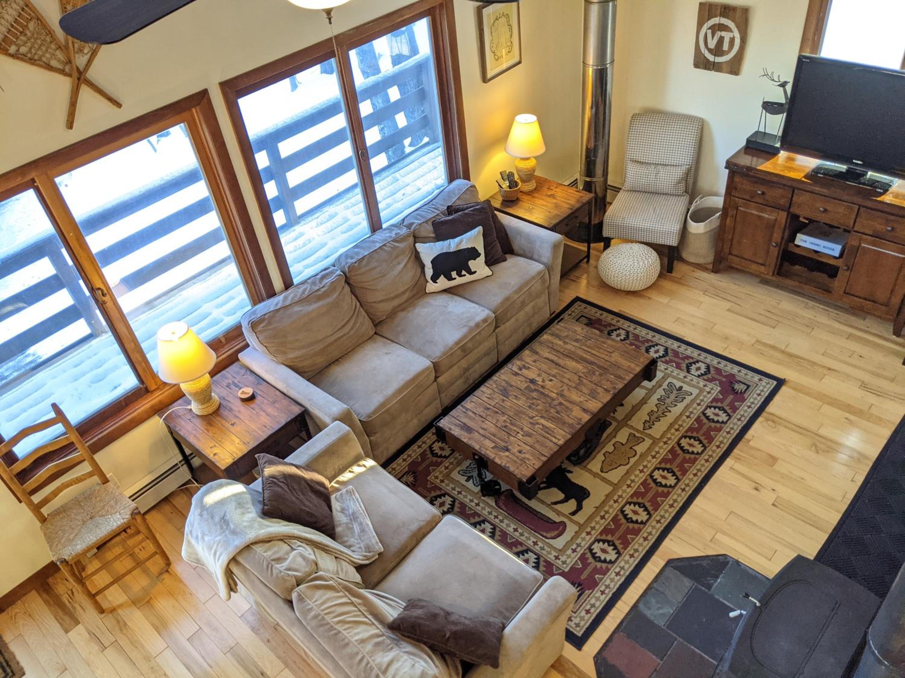 Ludlow Vacations - The "Okemo House" at Clocktower - Property Image 24