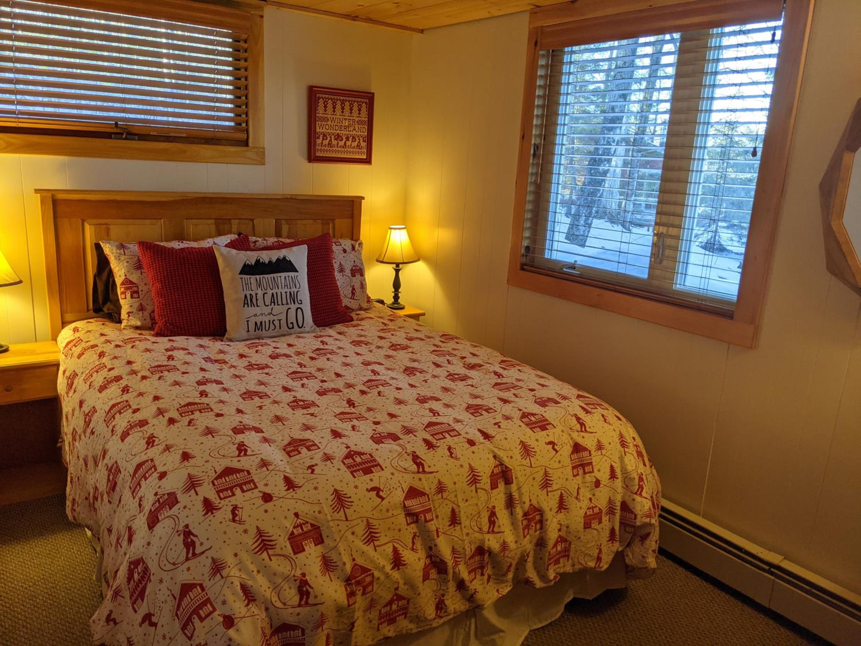 Ludlow Vacations - The "Okemo House" at Clocktower - Property Image 6