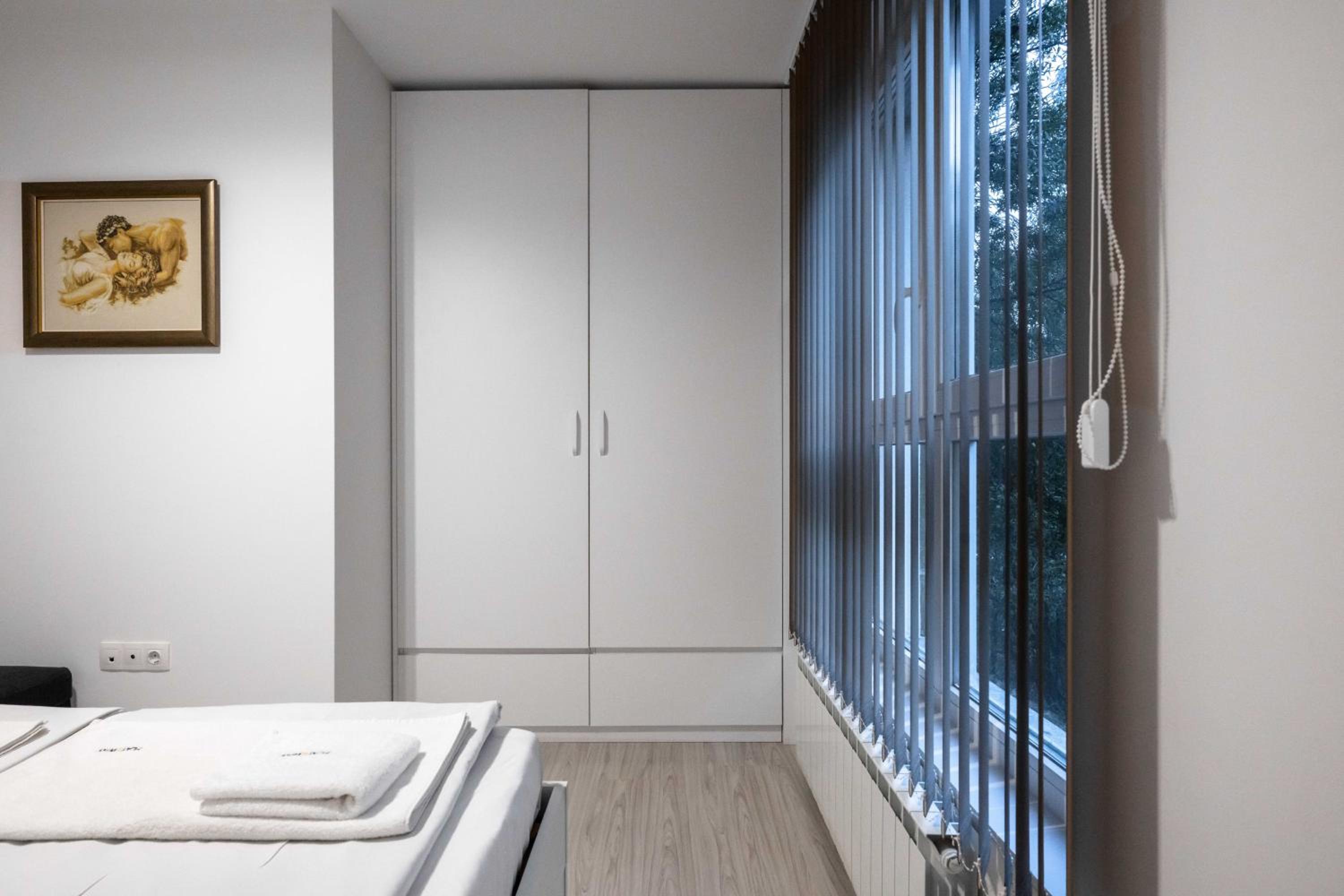 Modern Living - 1BD on blvd. Tsar Boris II