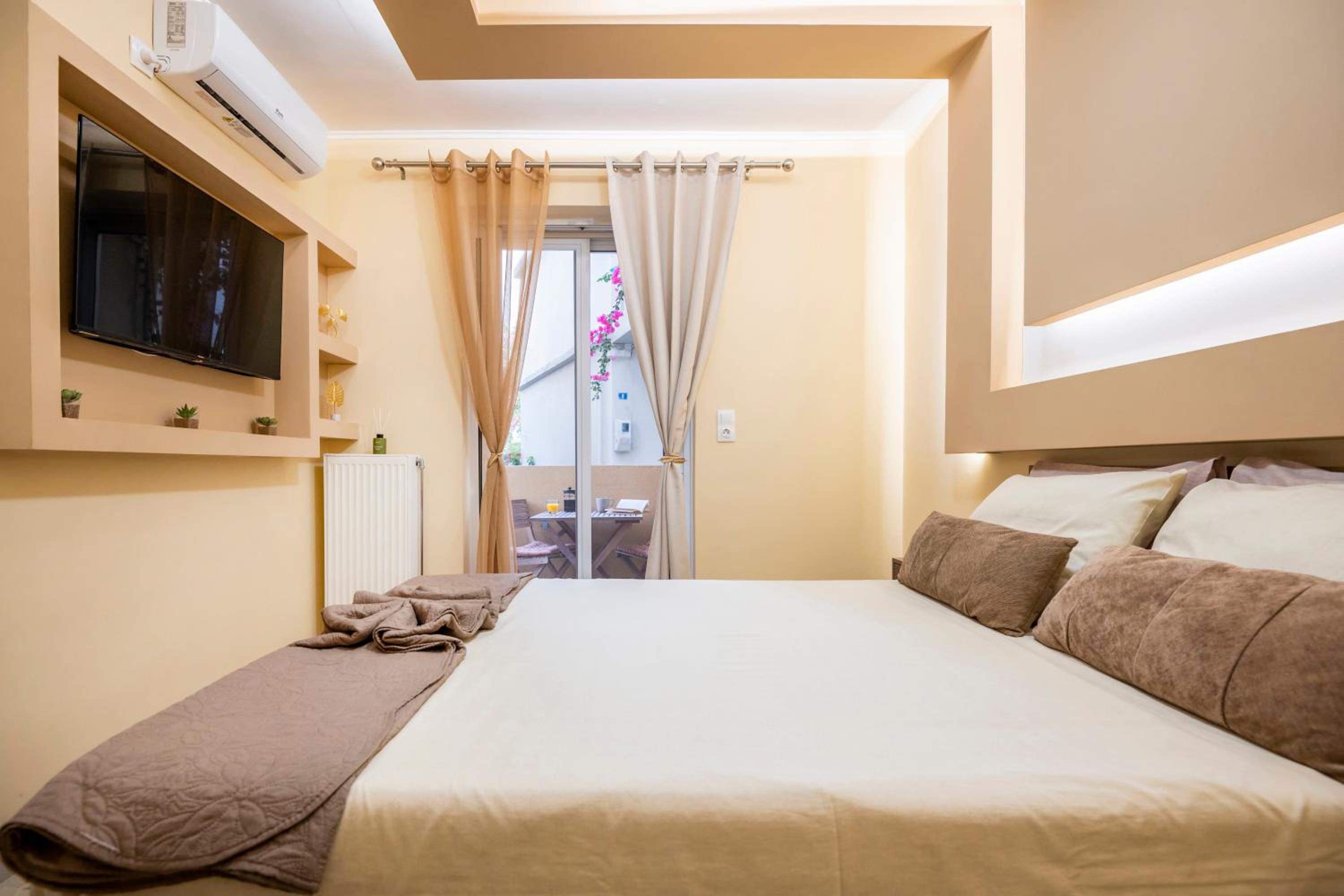Samitos Rooms