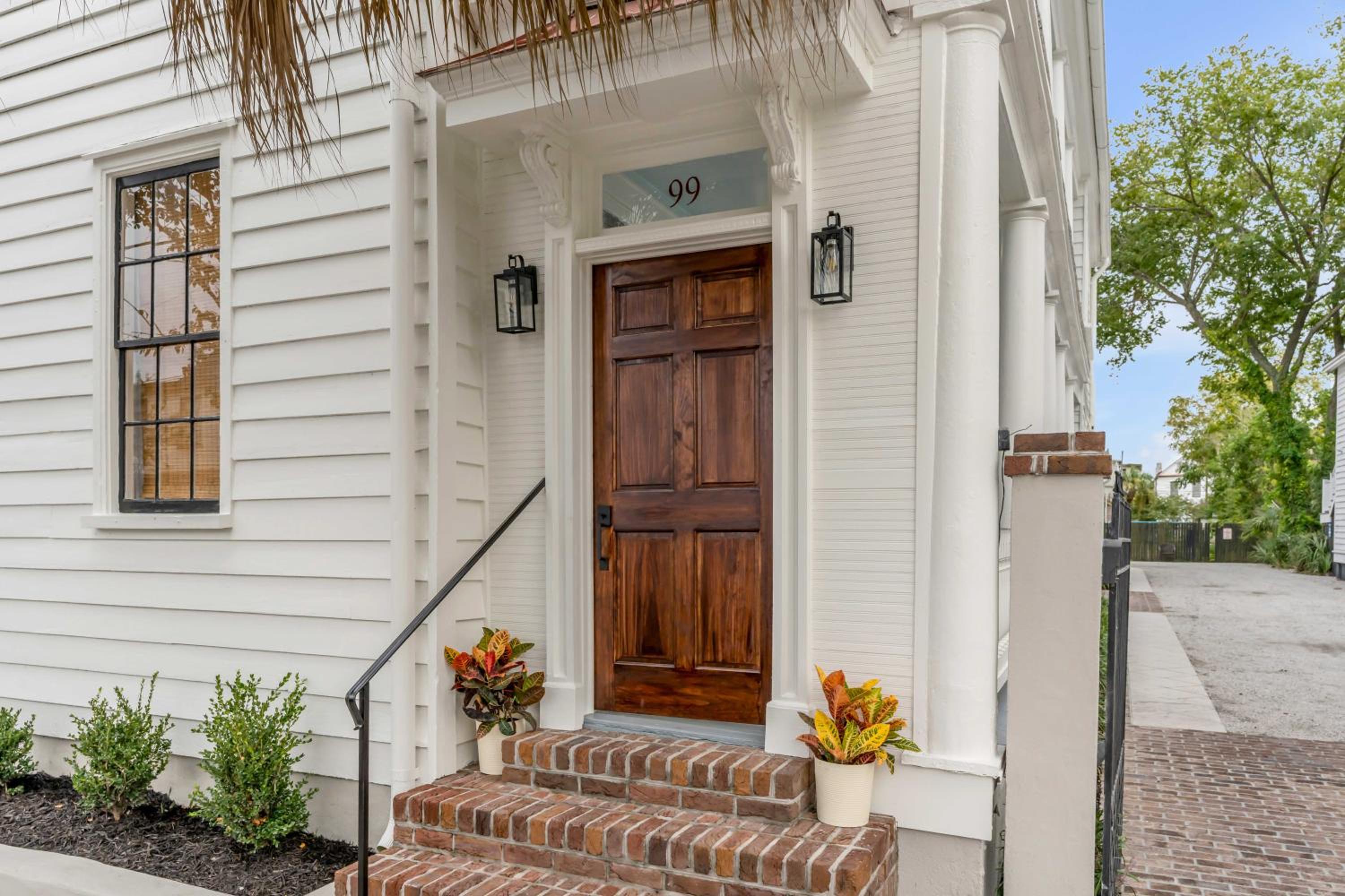 The Palmetto House B- Walk To King Street view 3