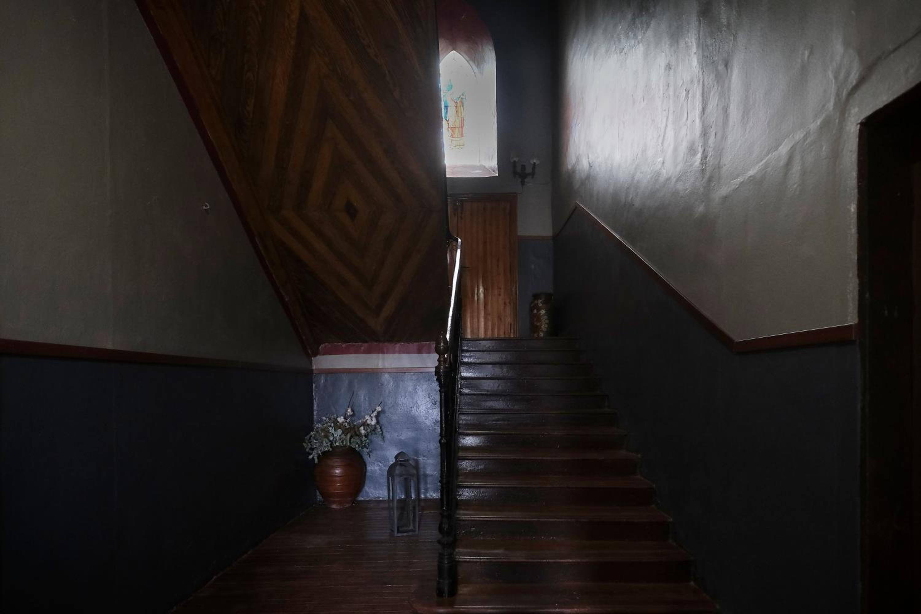 CASA RURAL PALACIO CONDE DE ALDANA con piscina entre encinares y dehesas