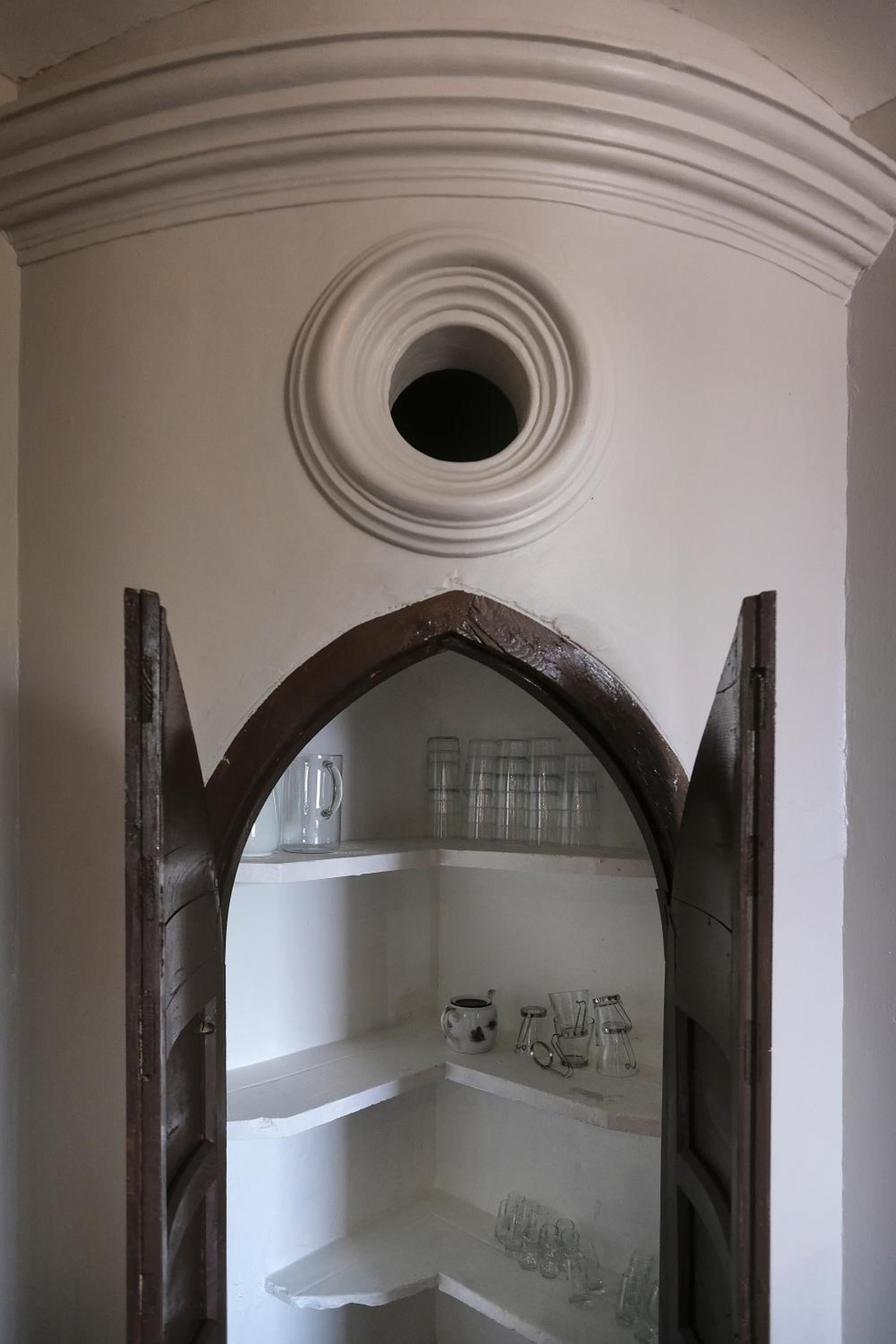 CASA RURAL PALACIO CONDE DE ALDANA con piscina entre encinares y dehesas