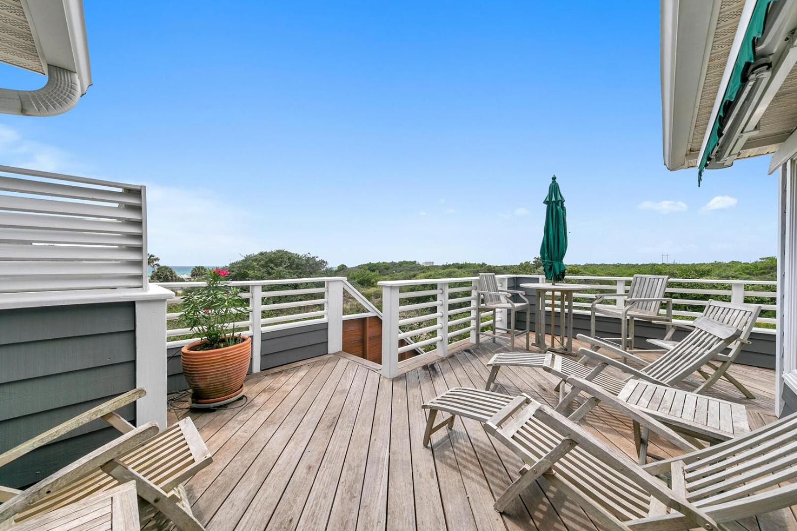 Henderson Haus - Is a Fabulous 3BR Townhome in Destin view 2