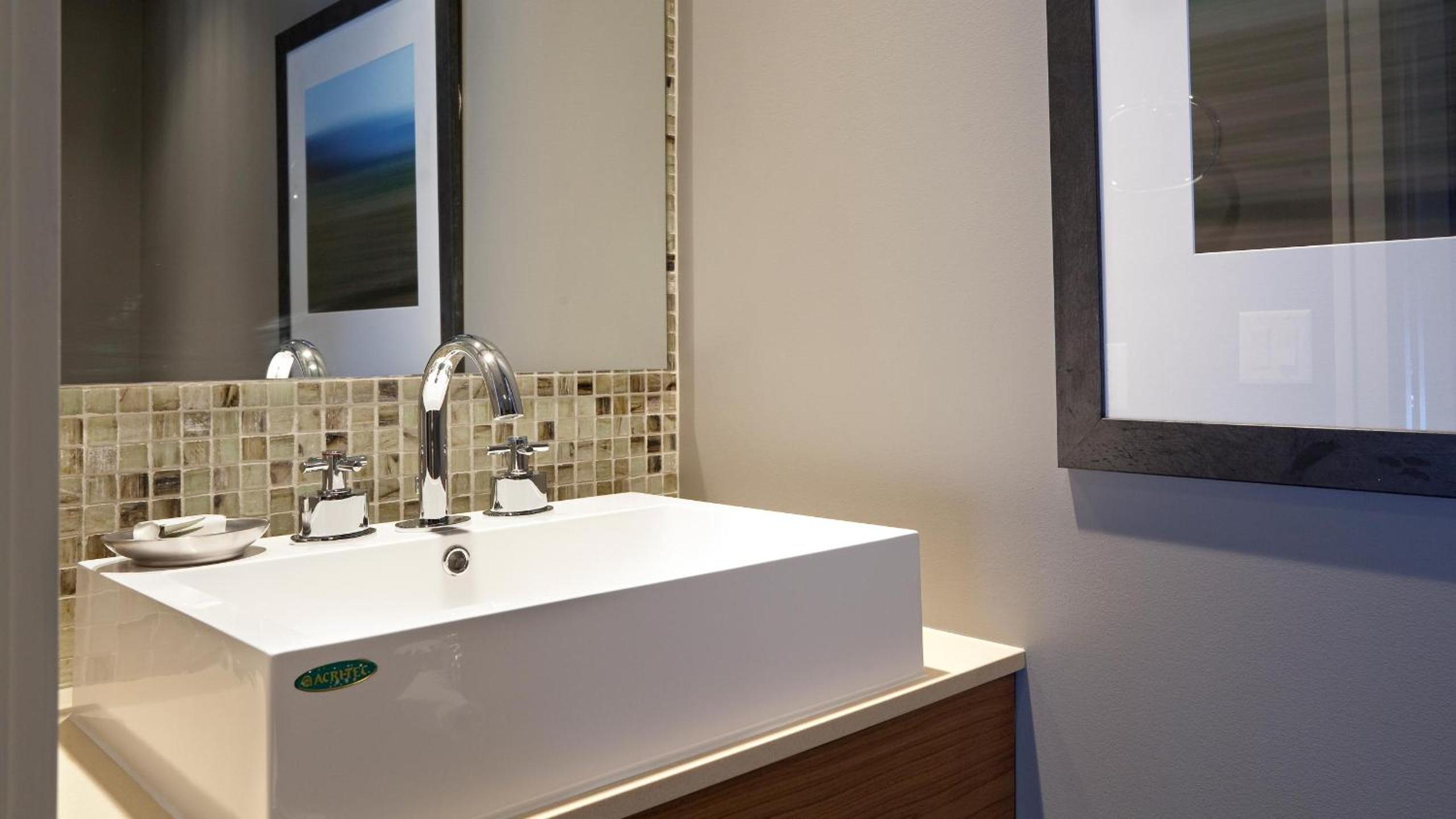 Fitzsimmons Walk 13 | Luxury Townhome Near Village, Hot Tub, Parking
