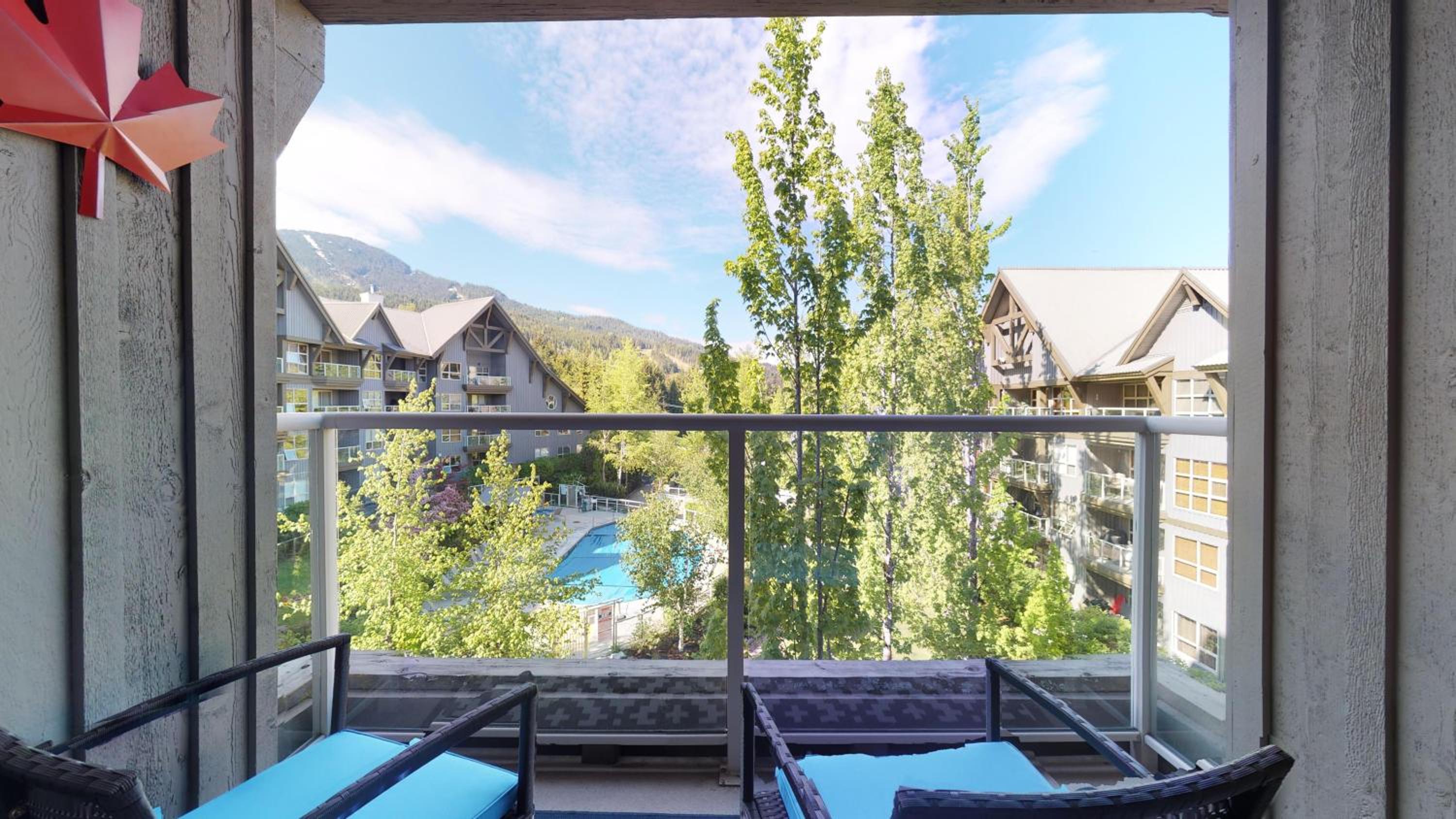 Aspens 466 | Family-Friendly Ski-in Ski-out, Three Hot Tubs, Heated Pool