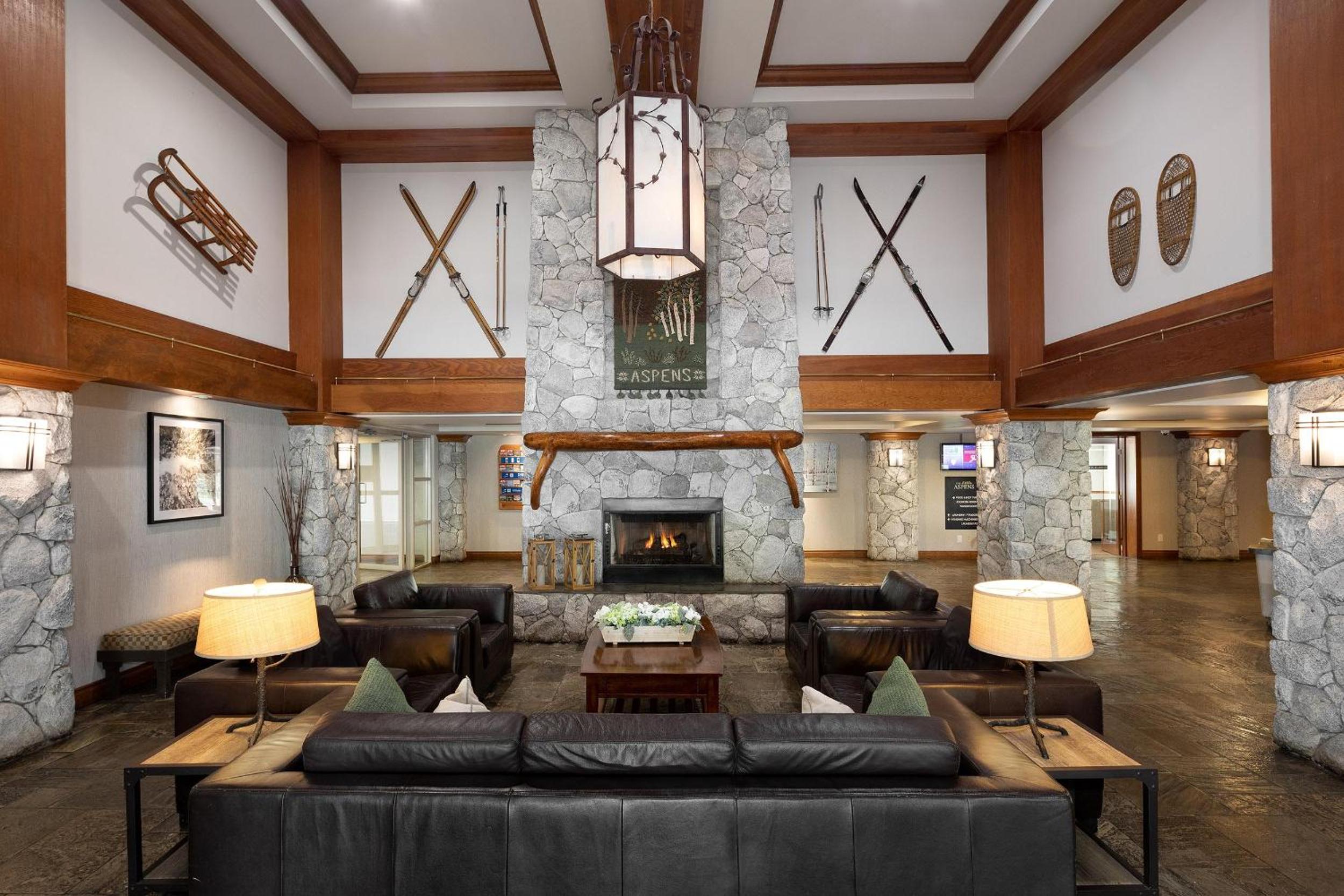 Aspens 466 | Family-Friendly Ski-in Ski-out, Three Hot Tubs, Heated Pool