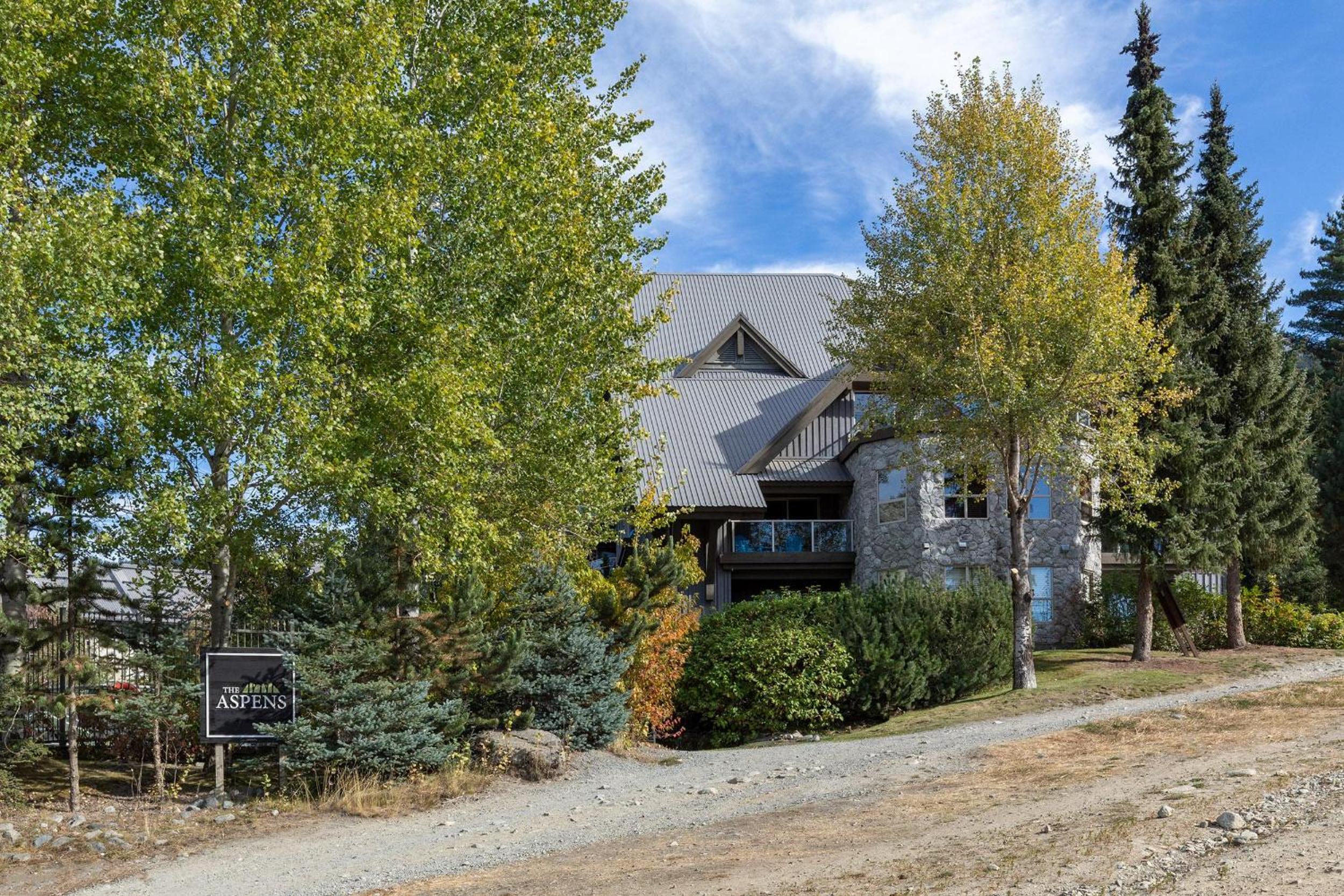 Aspens 466 | Family-Friendly Ski-in Ski-out, Three Hot Tubs, Heated Pool