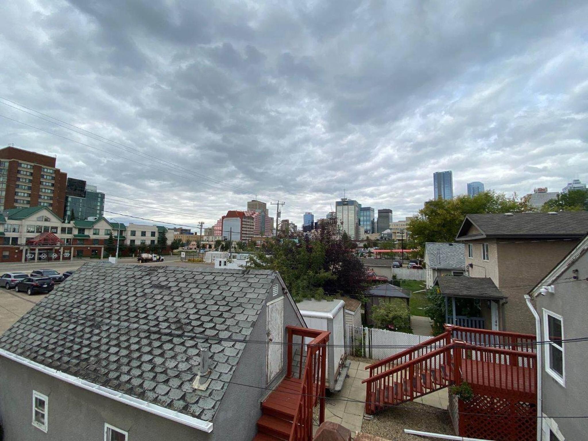 Calming 1bedroom Units With Balcony And City View
