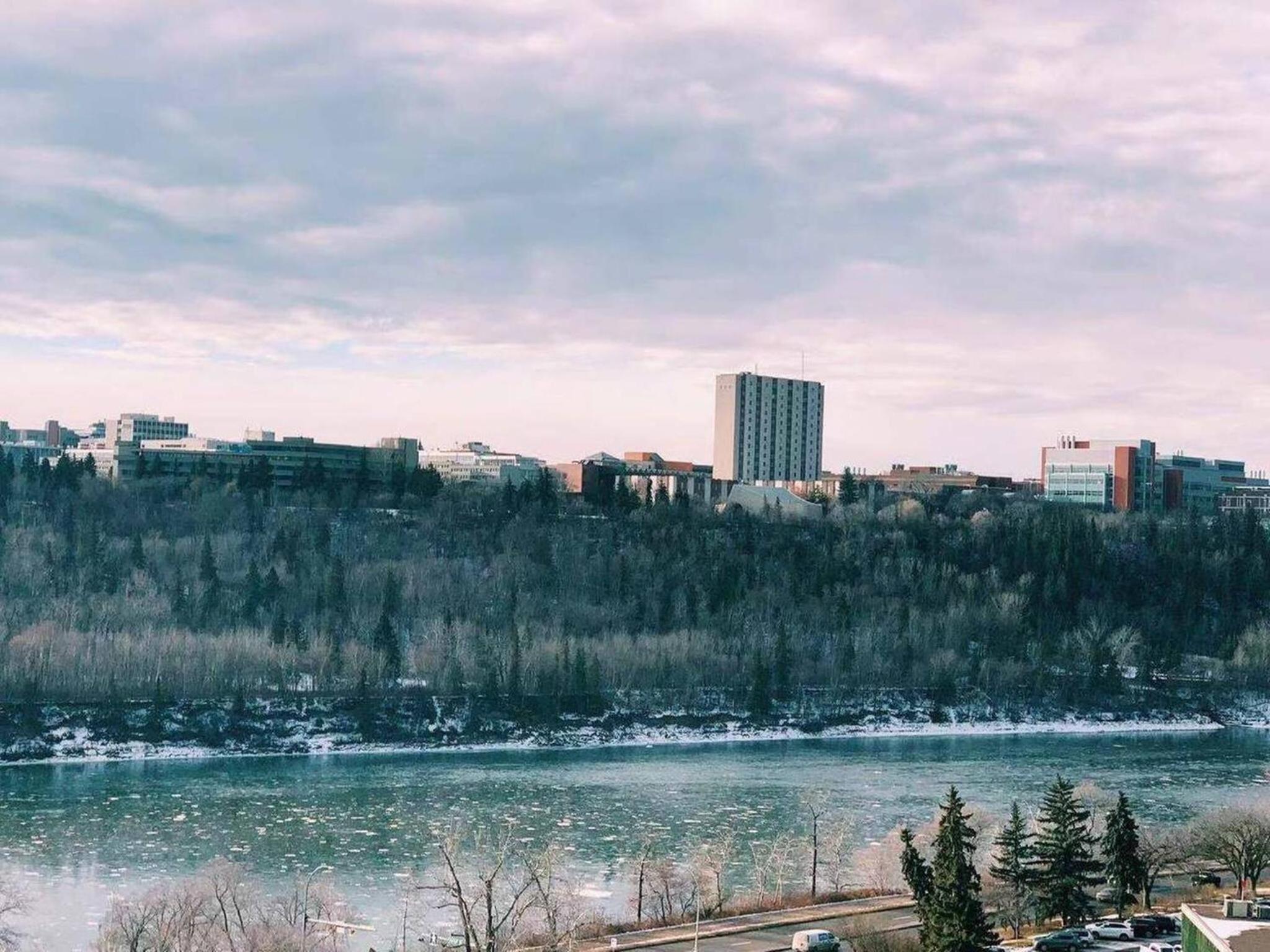 Calming 1bedroom Units With Balcony And City View