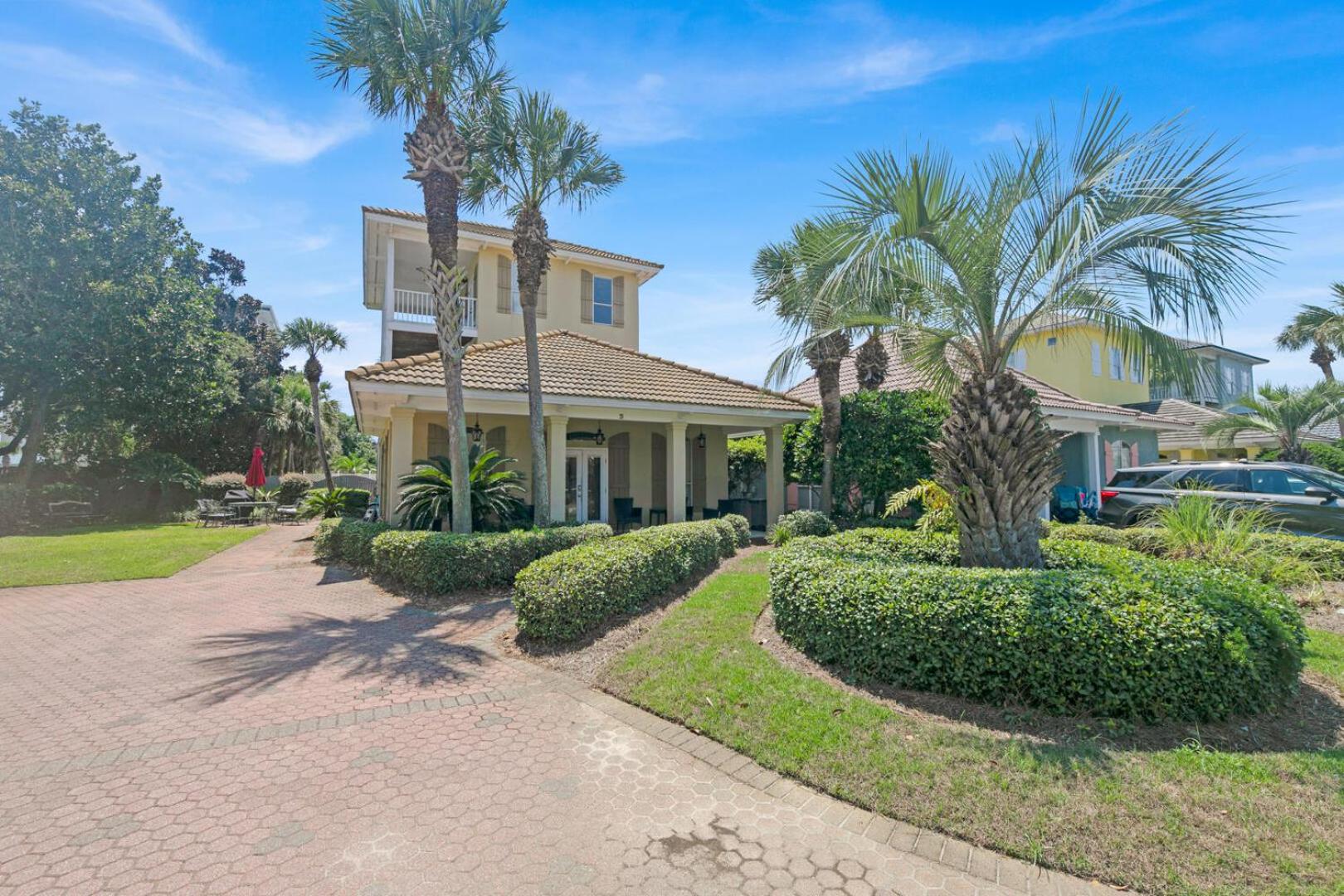 Palmetto Palms - 4BR in Emerald Shores view 3