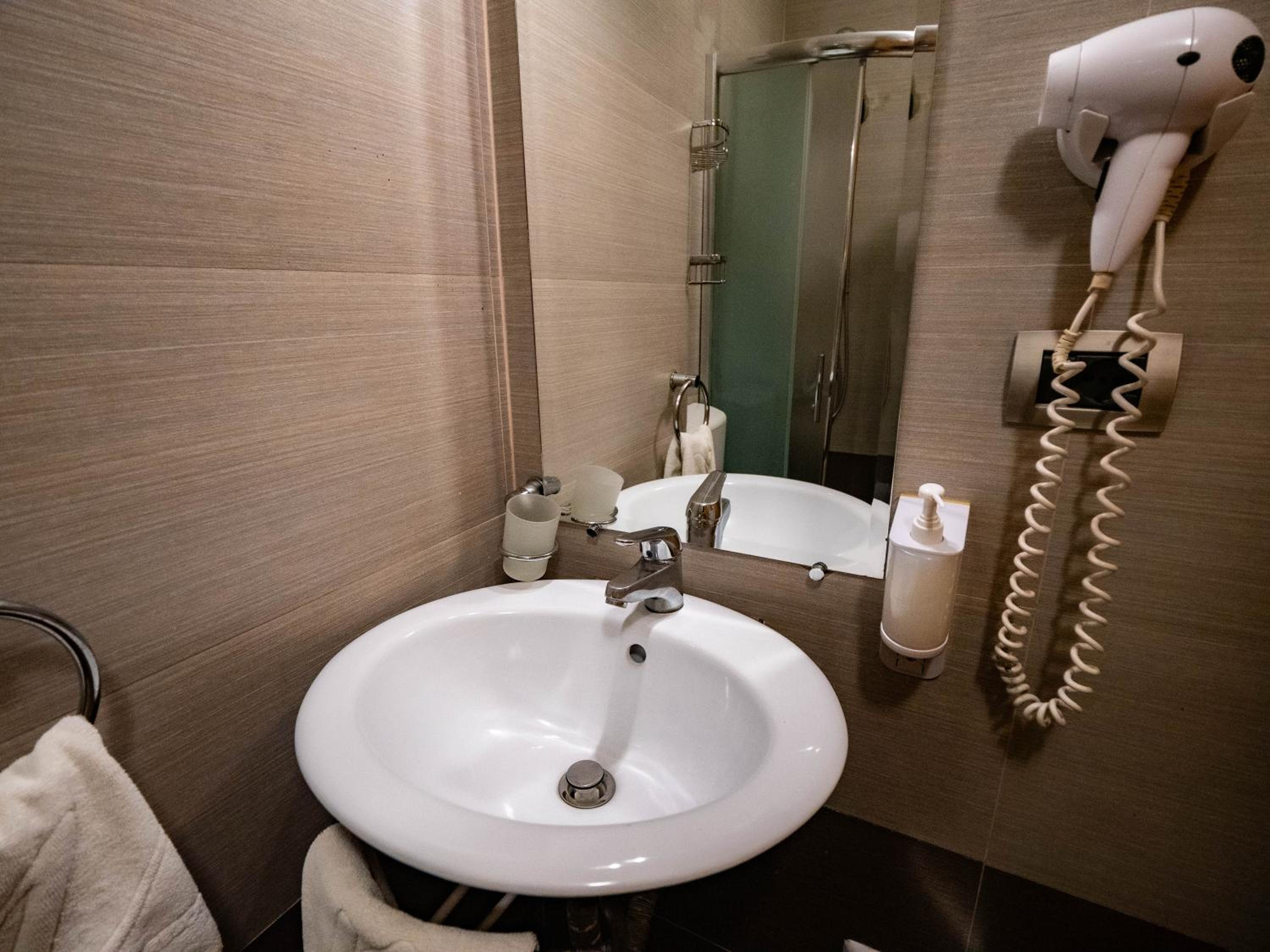 Natyral Razma Resort