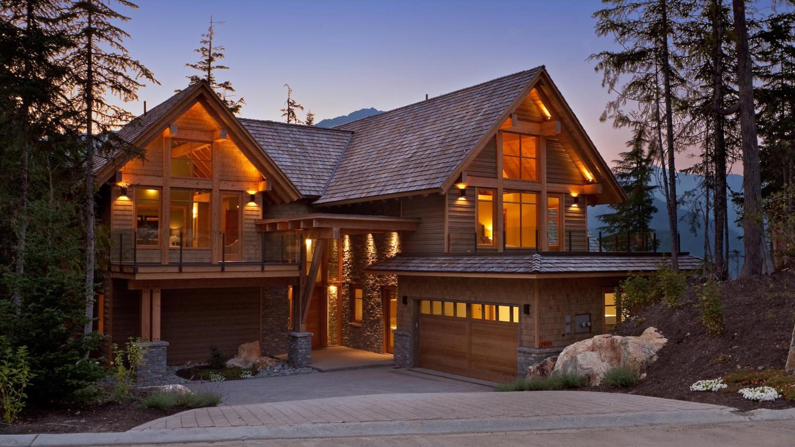 Kadenwood 2939 | Luxury Ski Chalet w/ Hot Tub, Media Room, Steam Room, Stunning Views