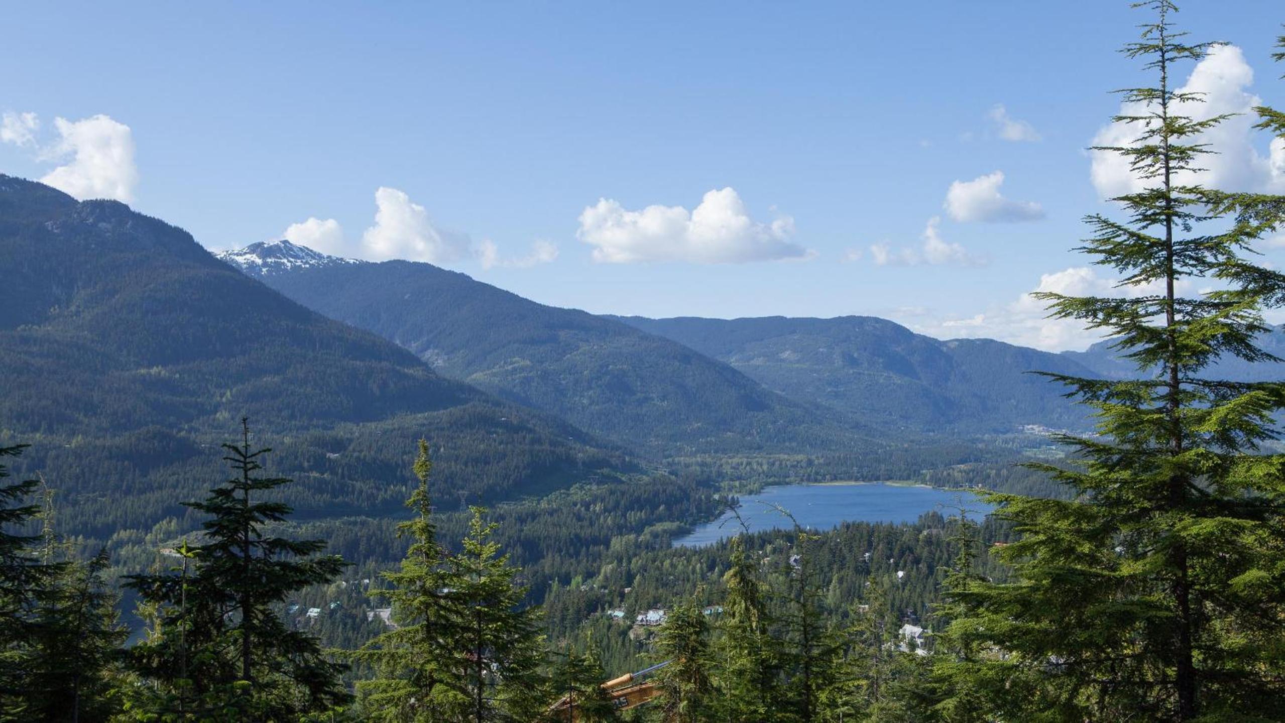 Kadenwood 2939 | Luxury Ski Chalet w/ Hot Tub, Media Room, Steam Room, Stunning Views